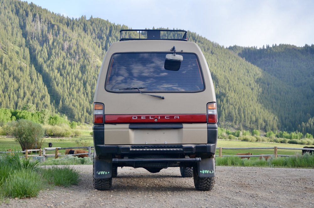 Sold: 1997 Mitsubishi Delica L300 Starwagon