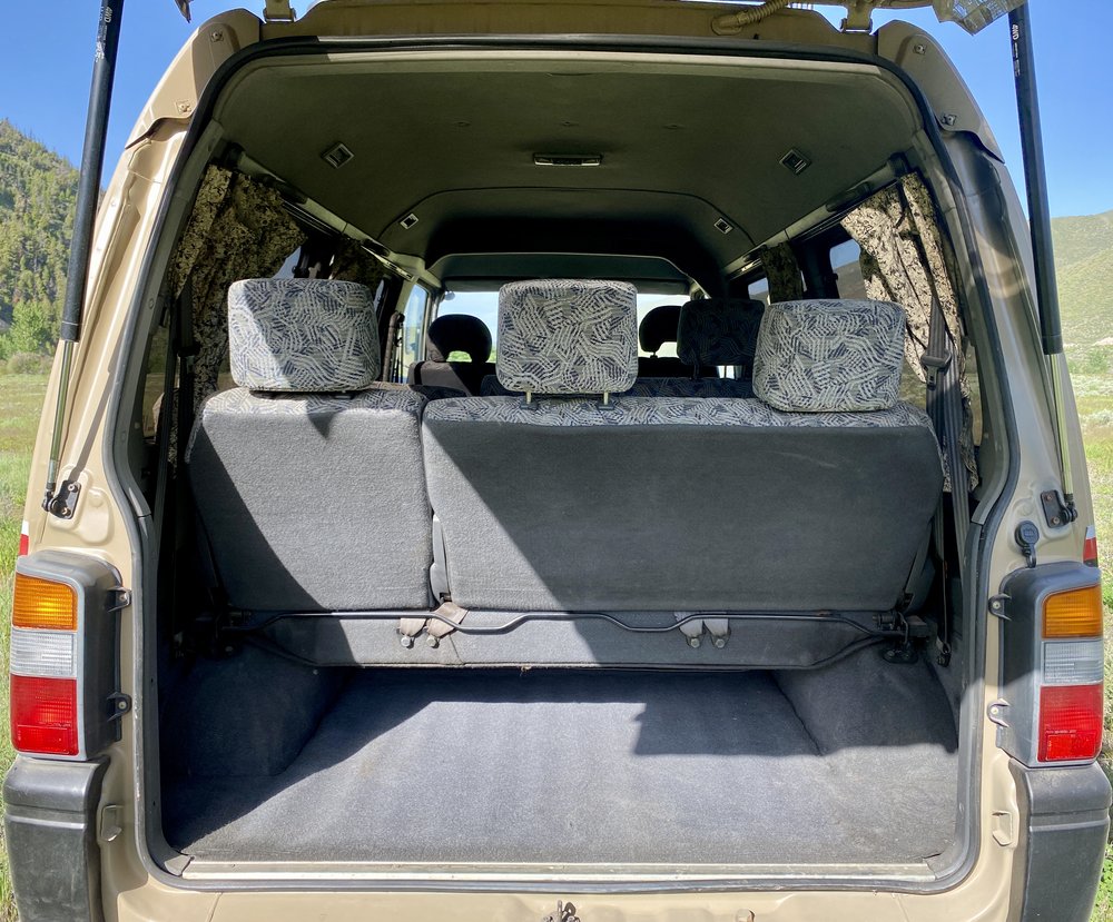 Sold: 1997 Mitsubishi Delica L300 Starwagon