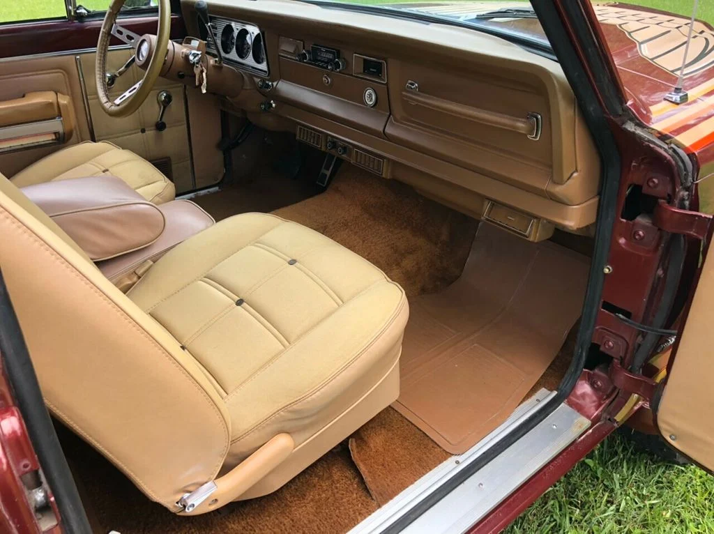 Sold: 1979 Jeep Cherokee (SJ) Golden Eagle