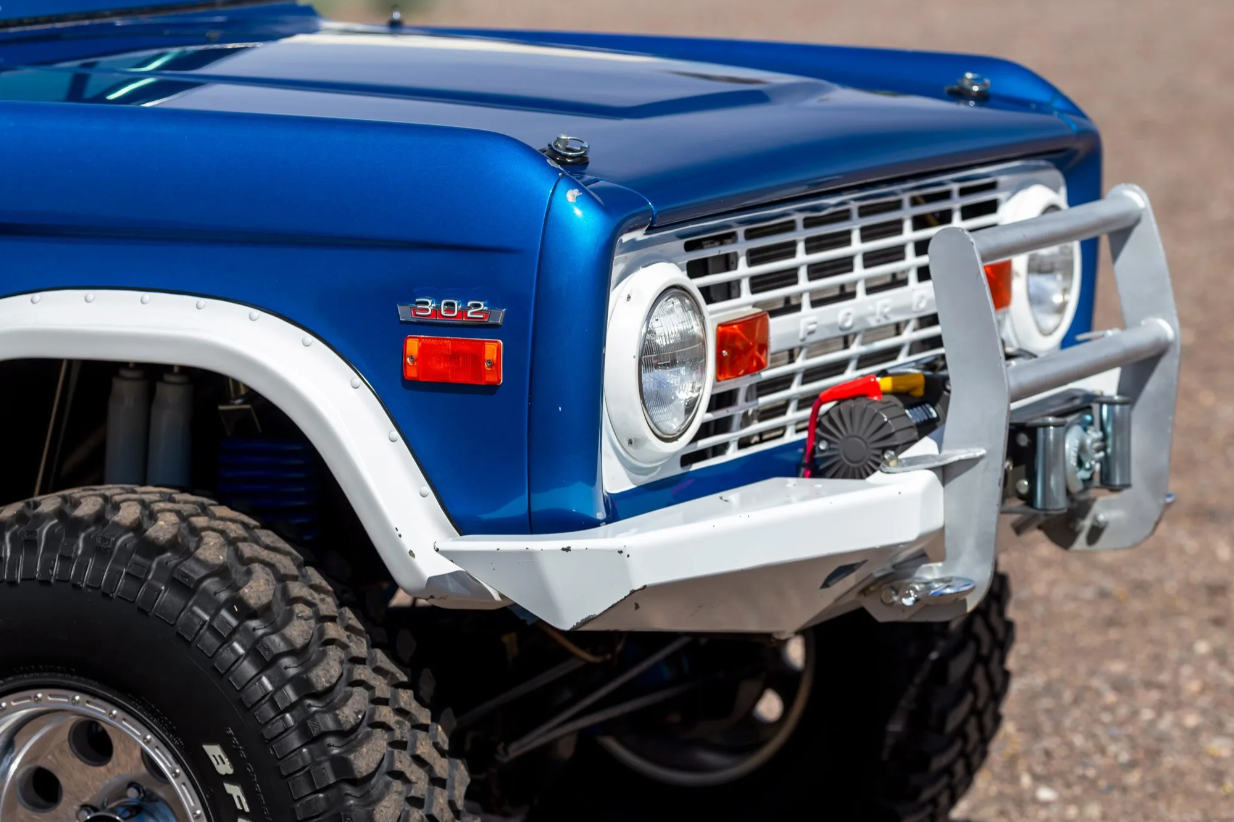 Sold: 1970 Ford Bronco