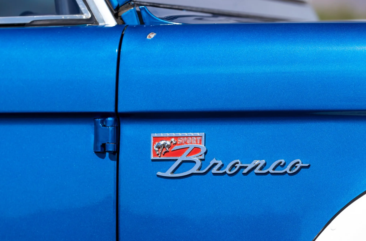 Sold: 1970 Ford Bronco