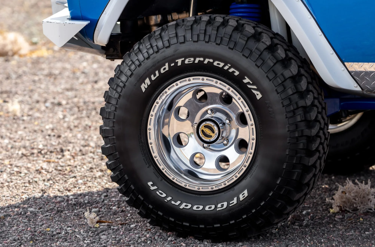 Sold: 1970 Ford Bronco