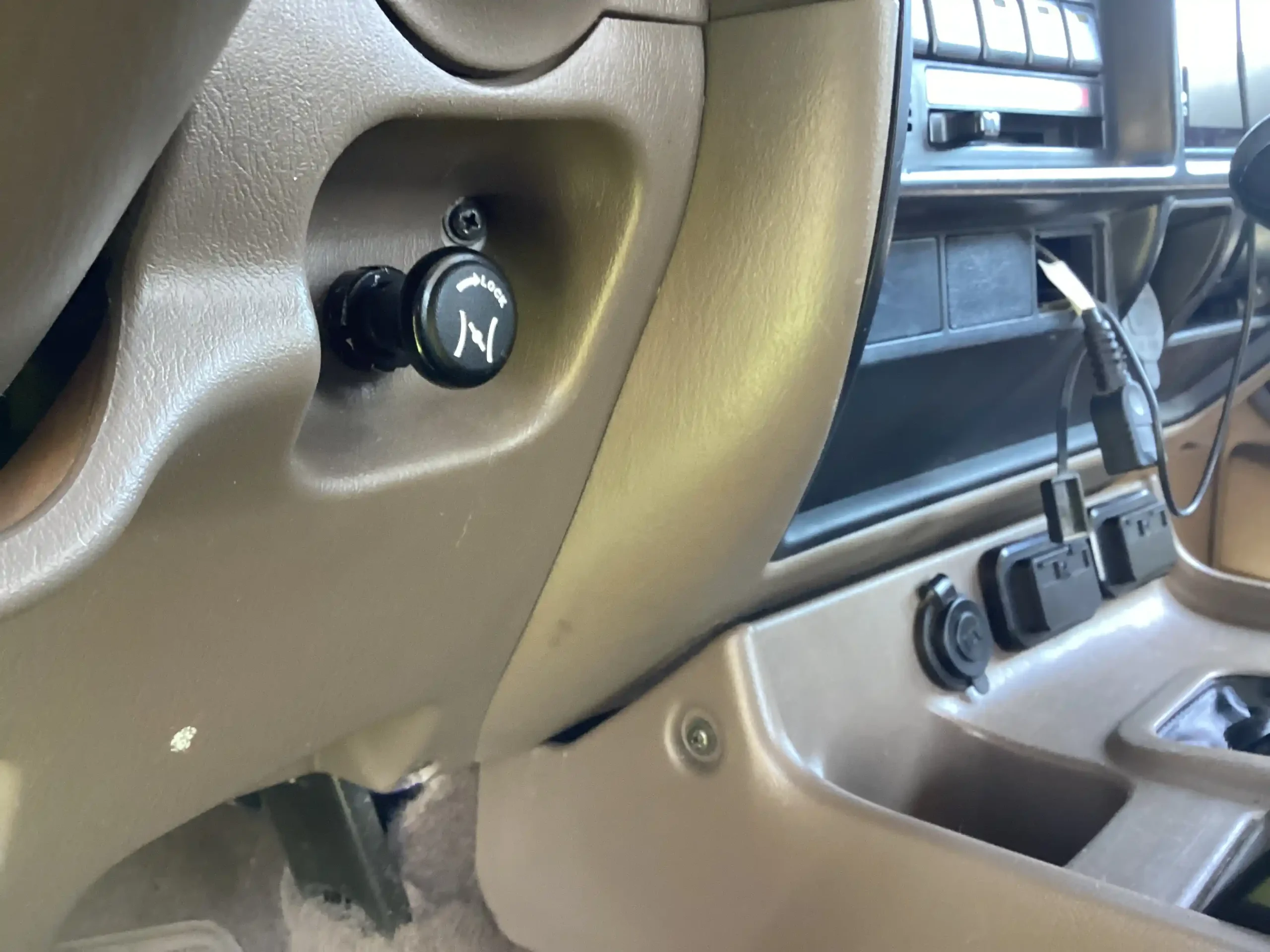 Sold: Modified 1995 Toyota Land Cruiser