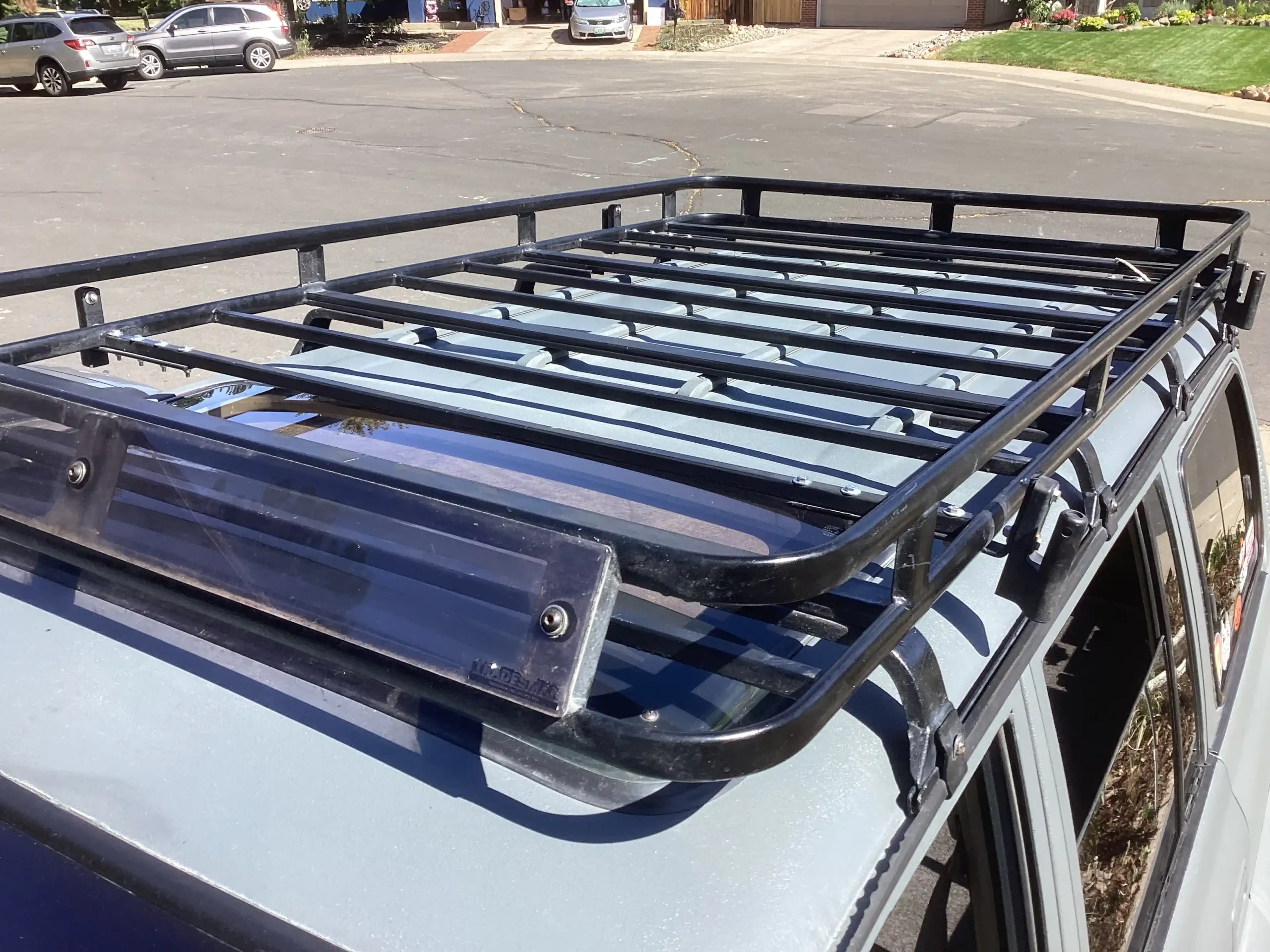 Sold: Modified 1995 Toyota Land Cruiser