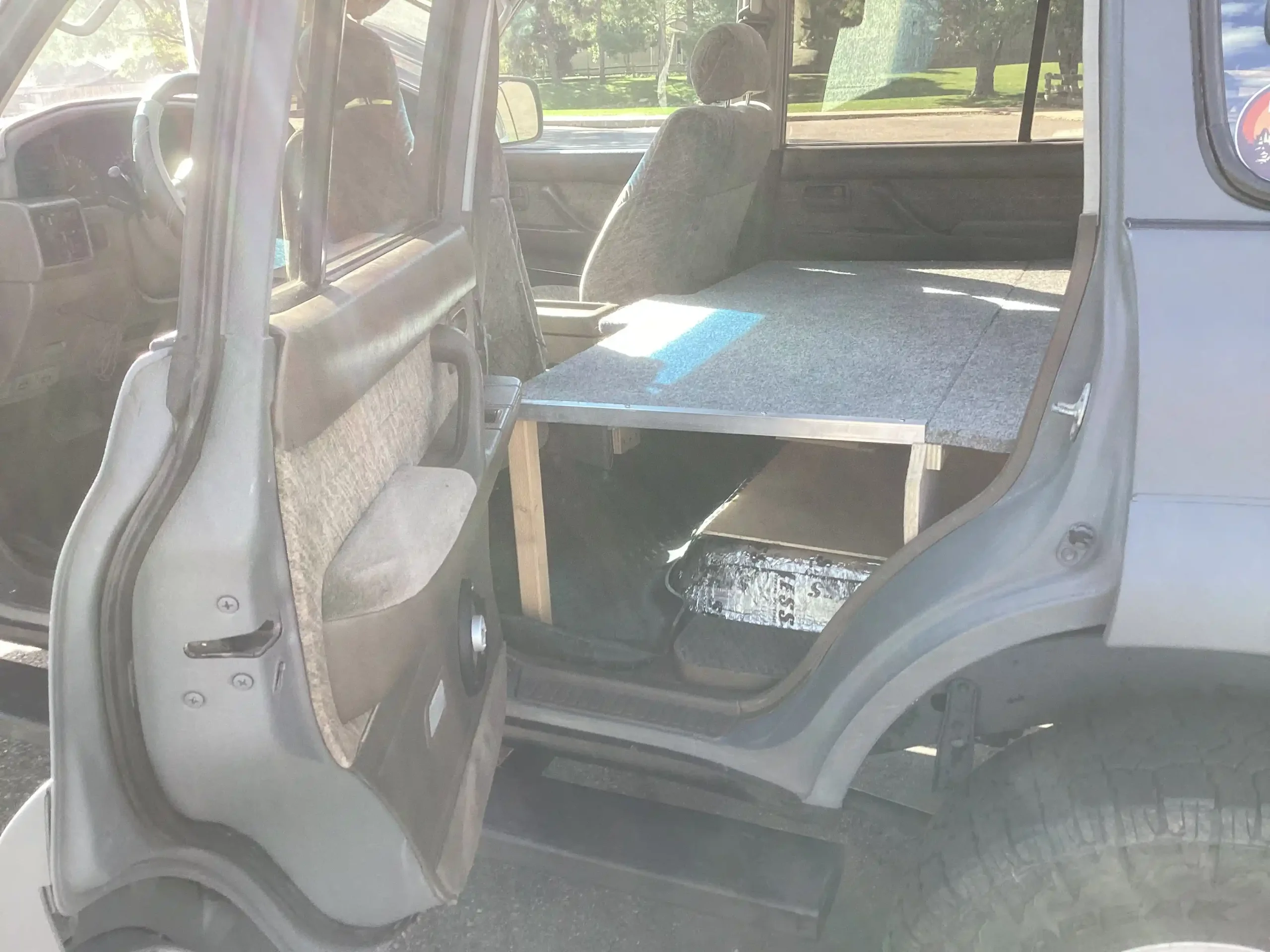 Sold: Modified 1995 Toyota Land Cruiser