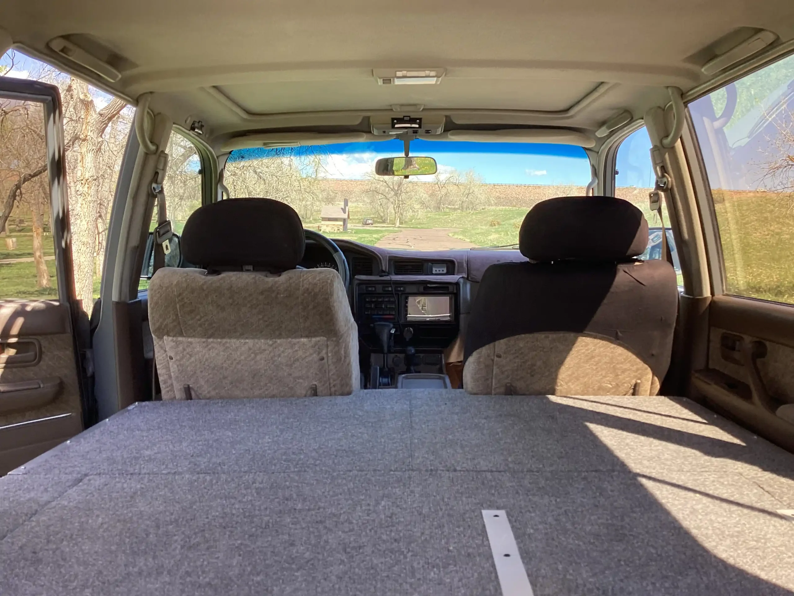 Sold: Modified 1995 Toyota Land Cruiser