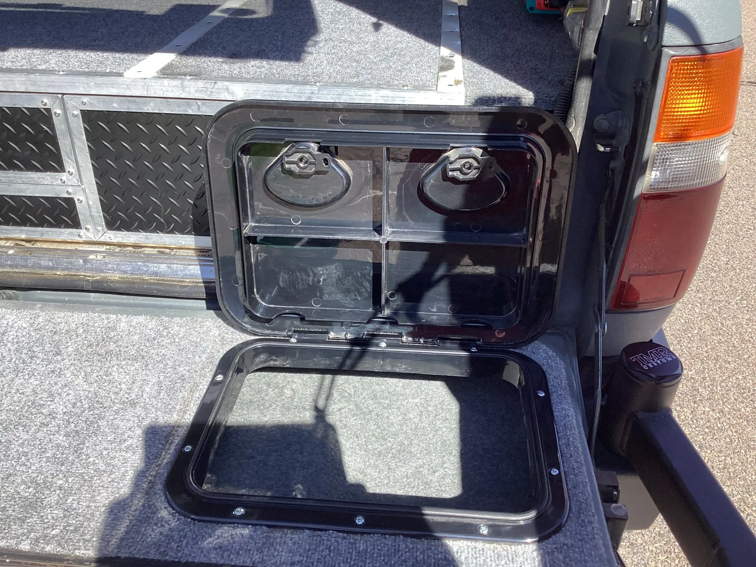 Sold: Modified 1995 Toyota Land Cruiser