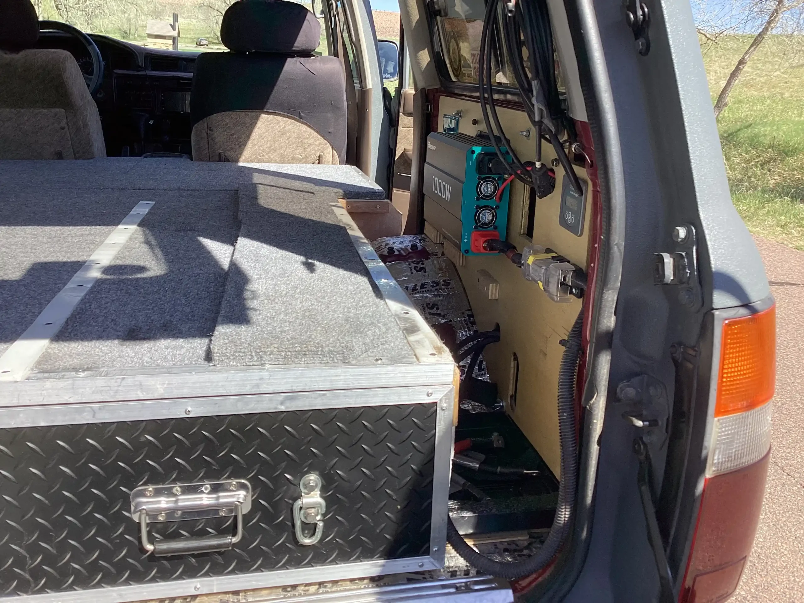 Sold: Modified 1995 Toyota Land Cruiser