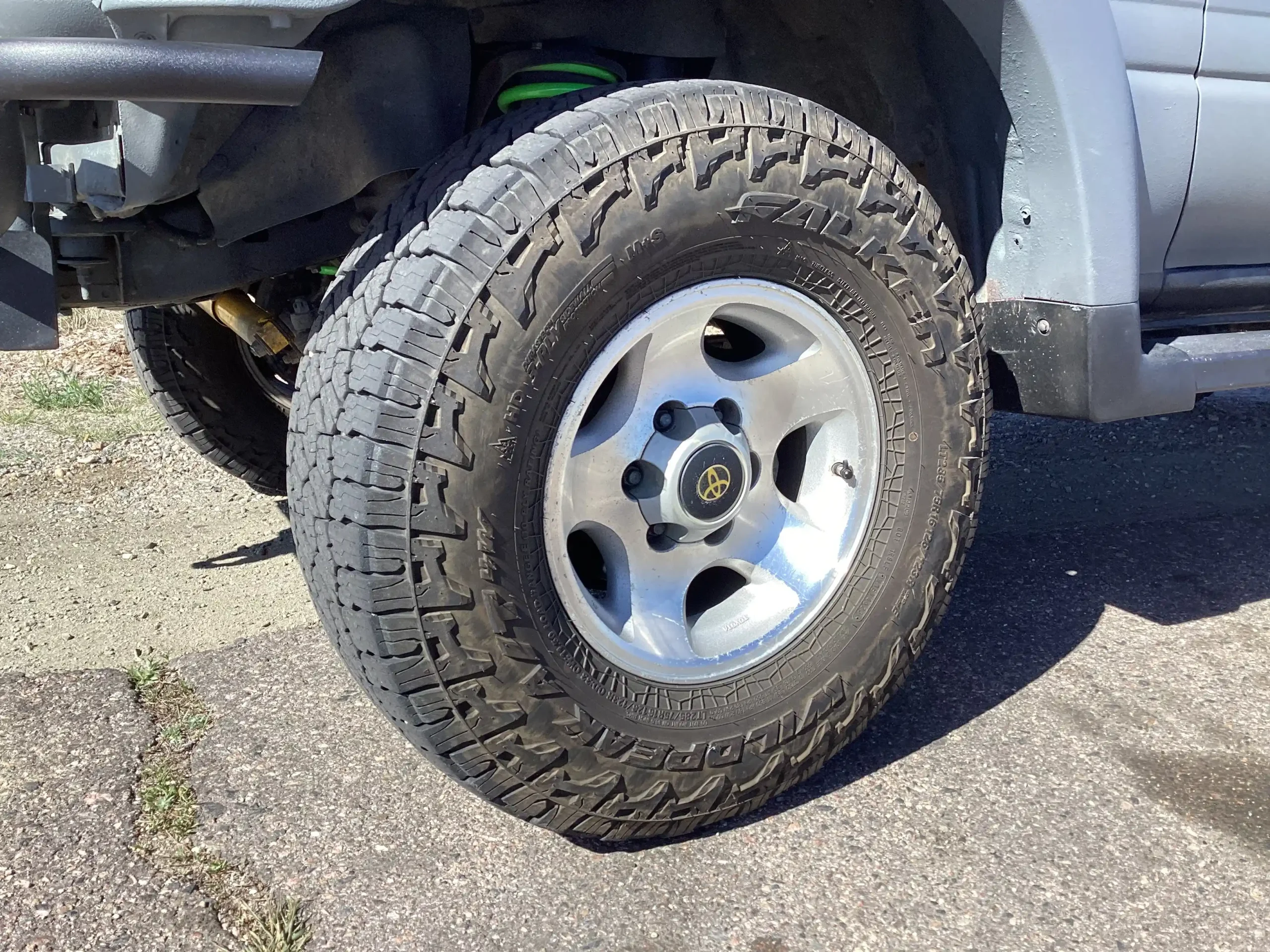 Sold: Modified 1995 Toyota Land Cruiser