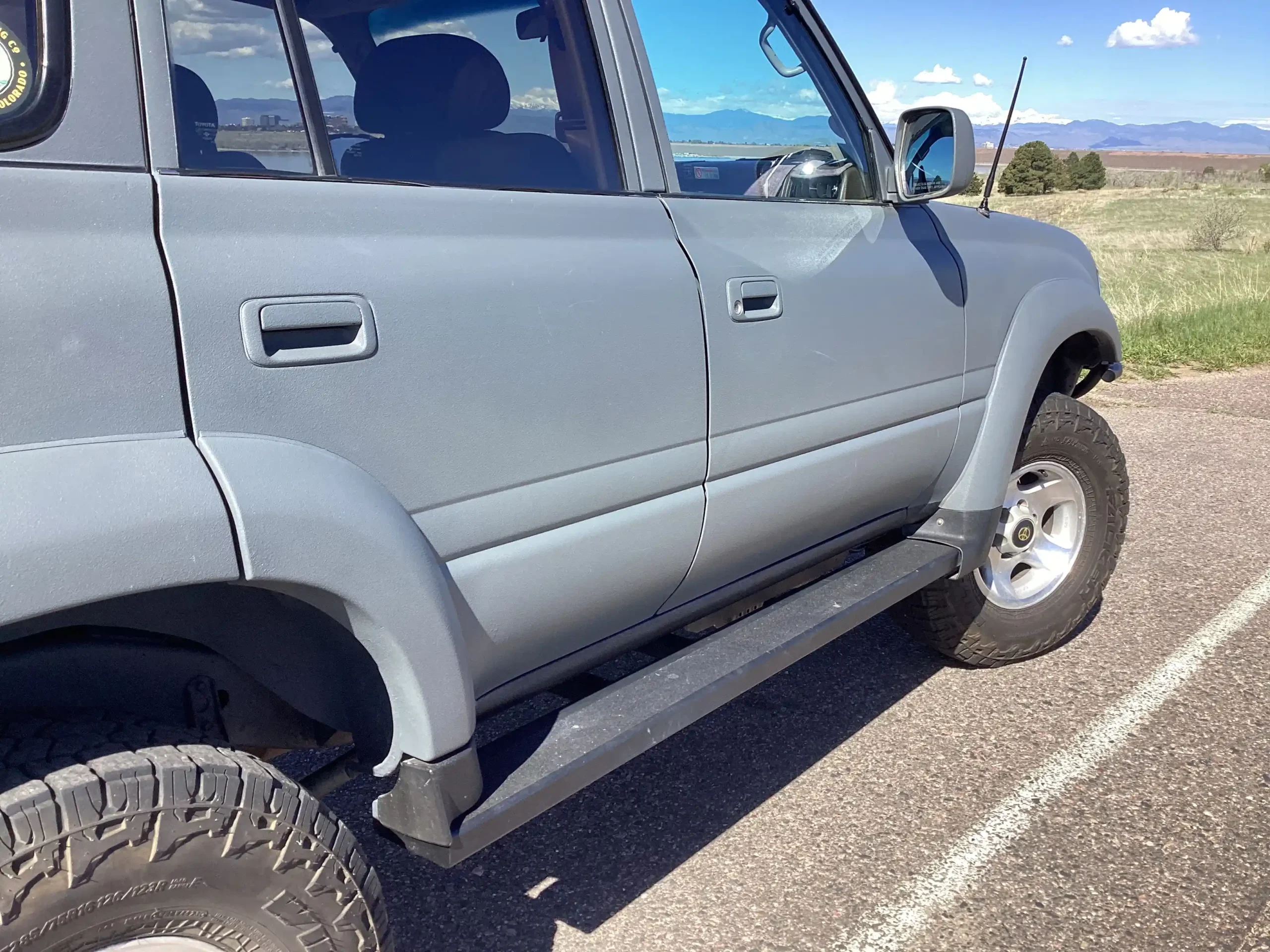 Sold: Modified 1995 Toyota Land Cruiser