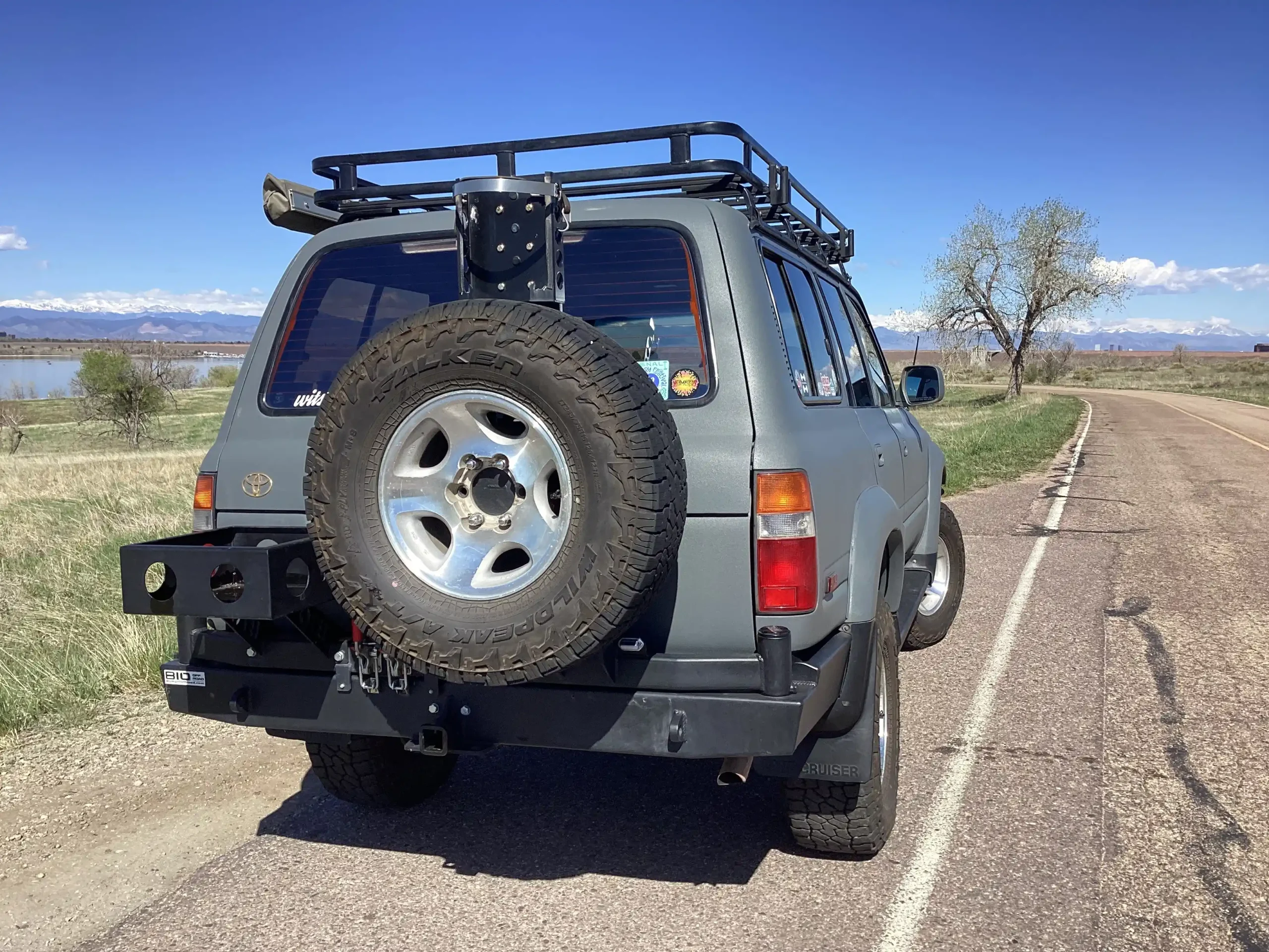 Sold: Modified 1995 Toyota Land Cruiser