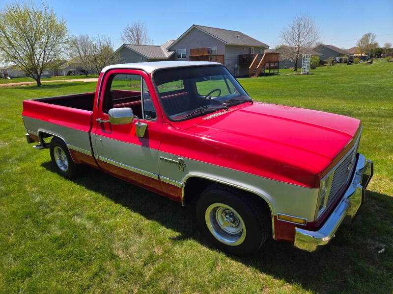 1985 Chevrolet C10 Custom Deluxe-1
