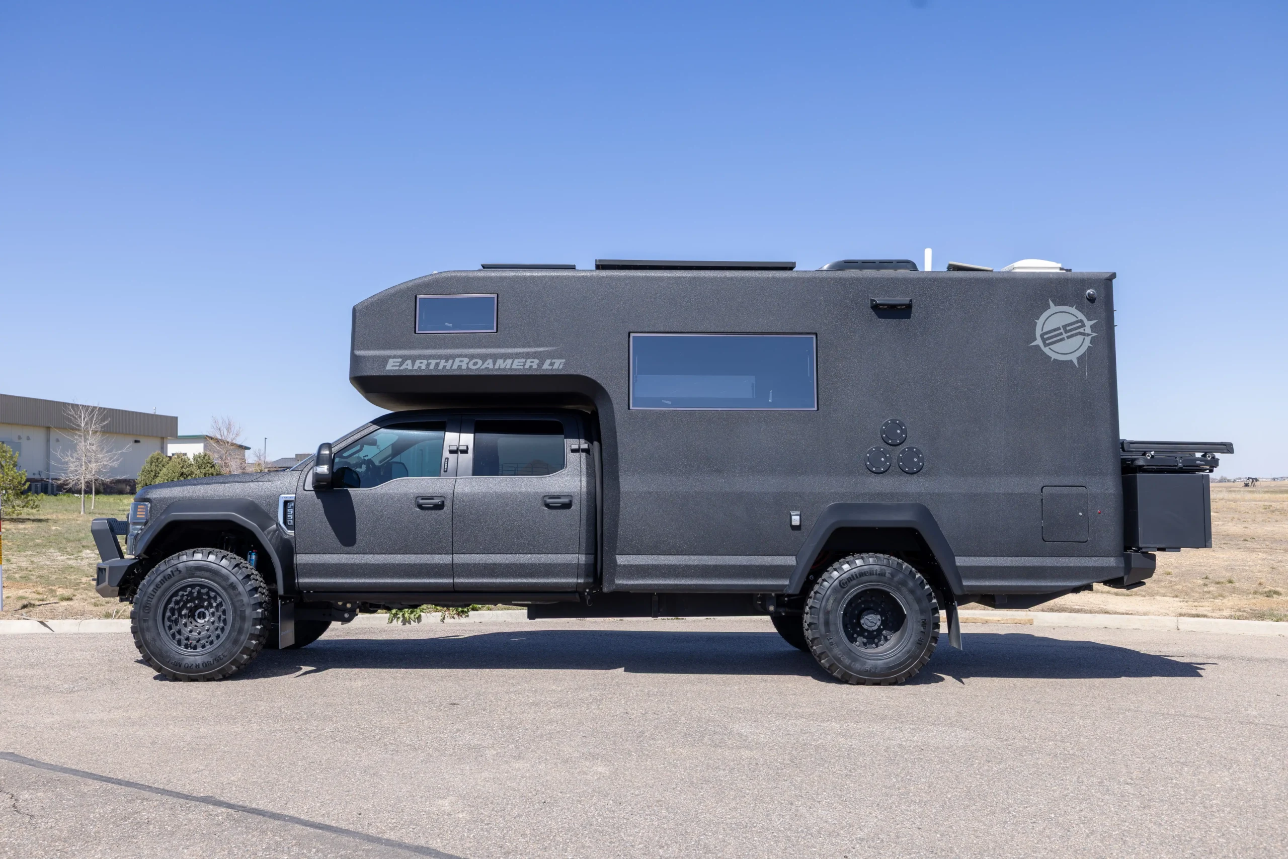 2021 EarthRoamer XV-LTi 038 - 2