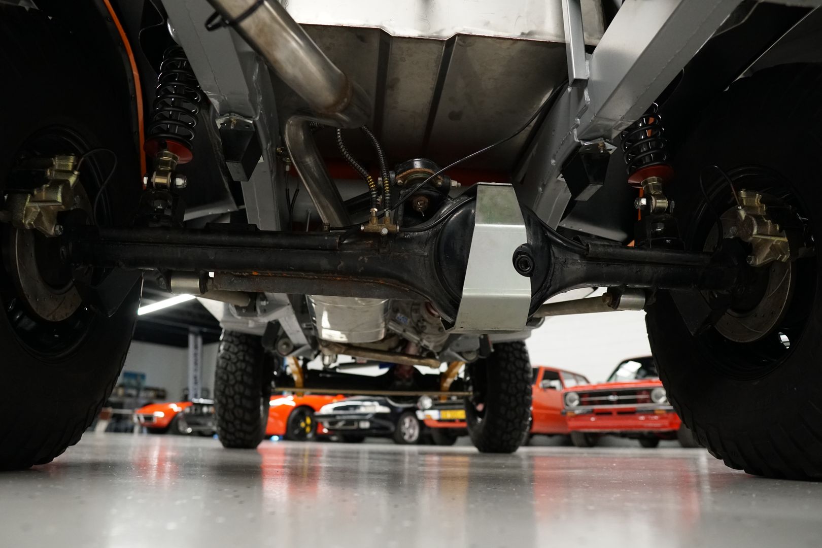 Sold: 2008 Land Rover Defender Bowler Tomcat