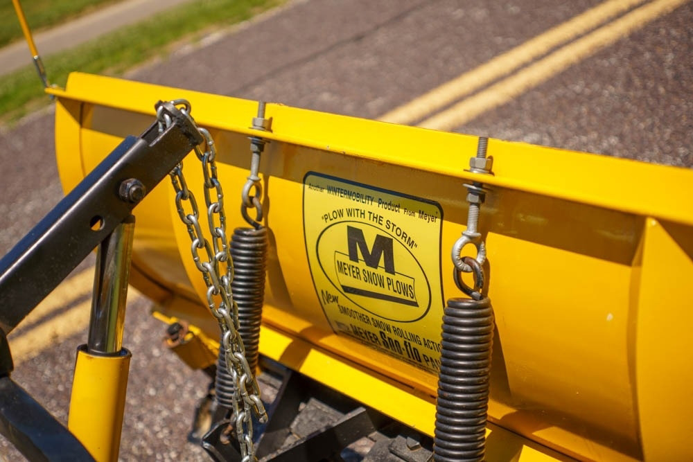 Sold: 1971 IH Scout 800B SnoStar