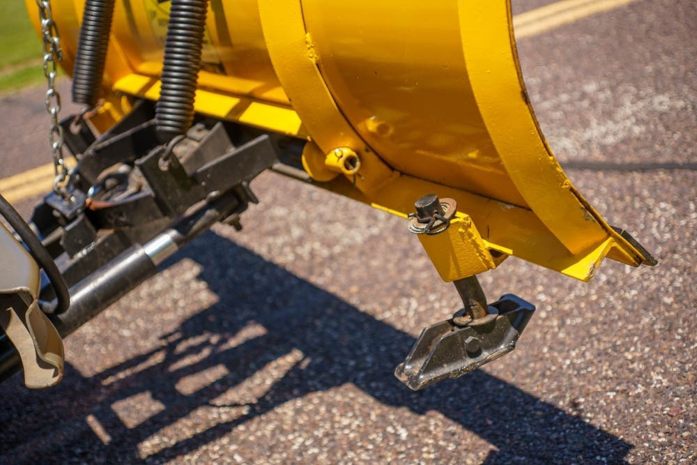 Sold: 1971 IH Scout 800B SnoStar