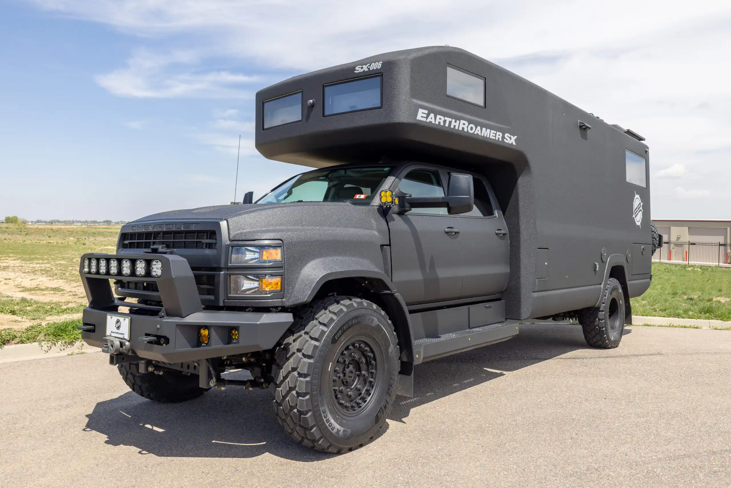  EarthRoamer SX