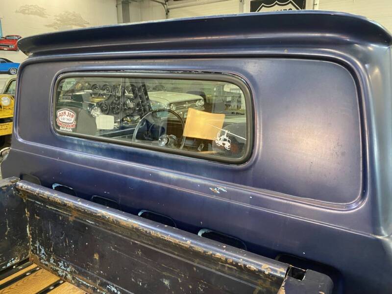 Sold: 1964 Chevrolet C10 Stepside Pickup
