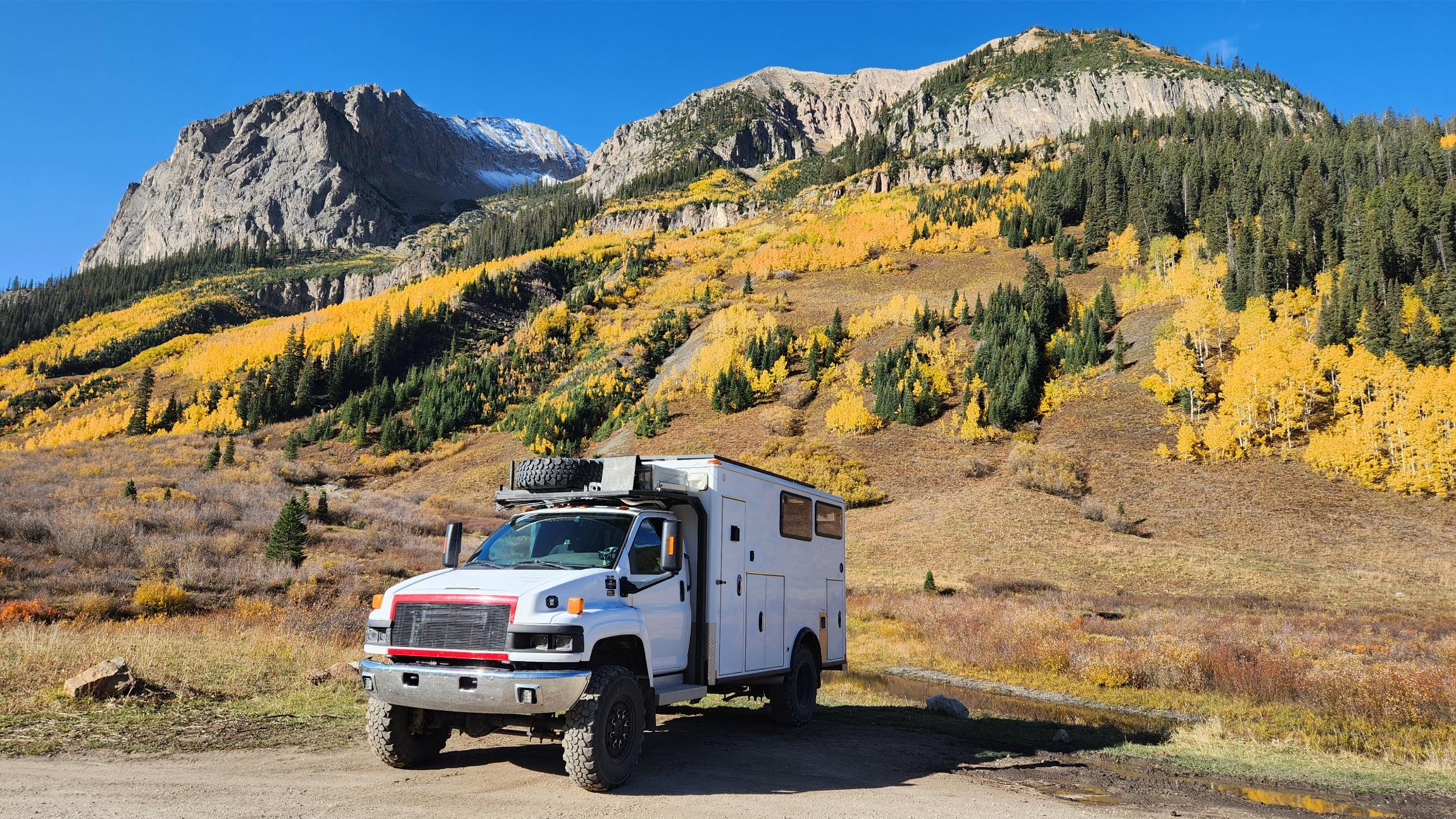 Sold: 2009 Chevrolet Kodiak C4500 4×4 Expedition Vehicle