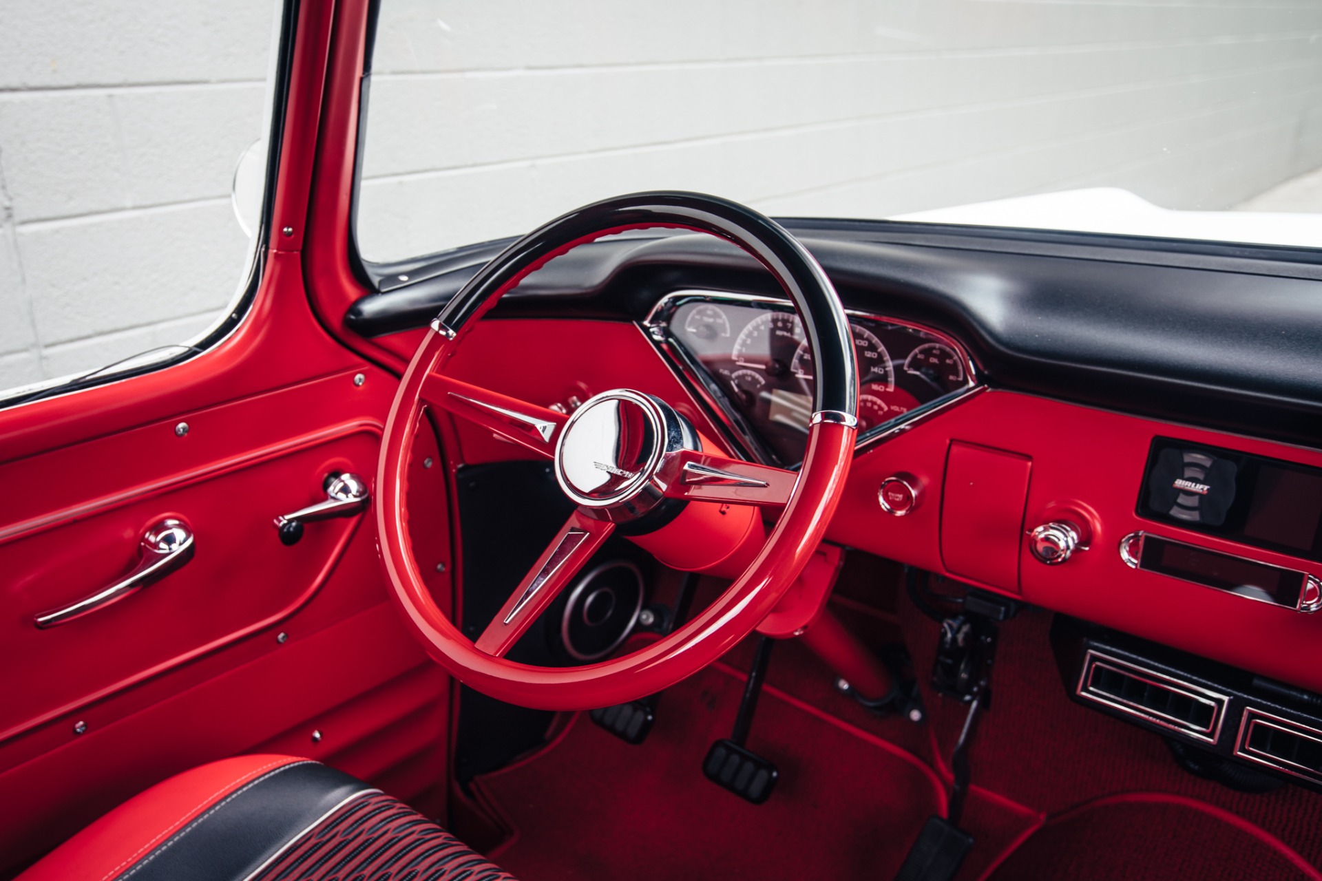 Supercharged 6.2L V8-Powered 1959 Chevrolet Apache