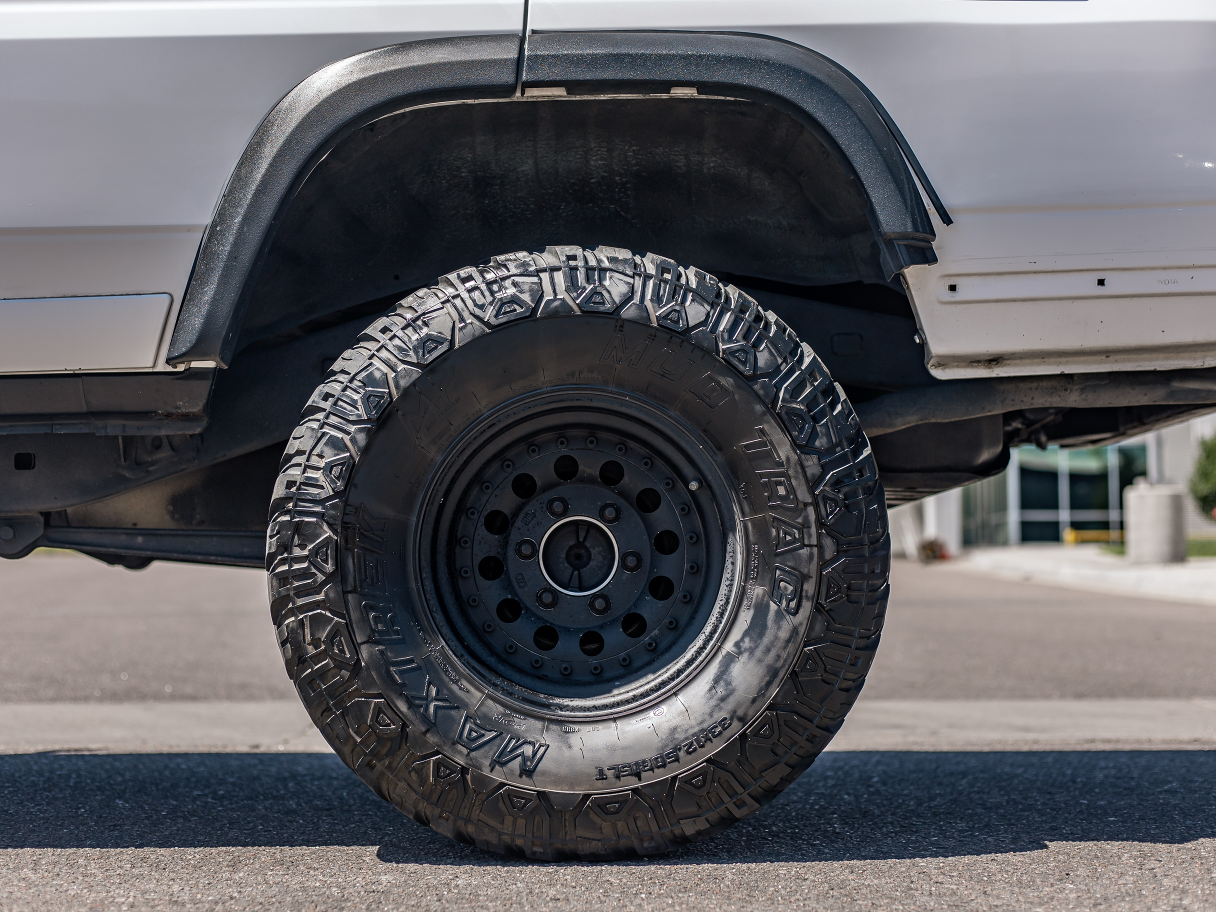 Sold: 1992 Toyota Land Cruiser LJ78