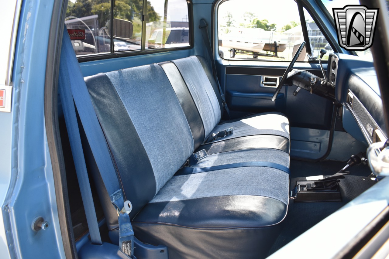 1987 GMC K10 High Sierra - 2