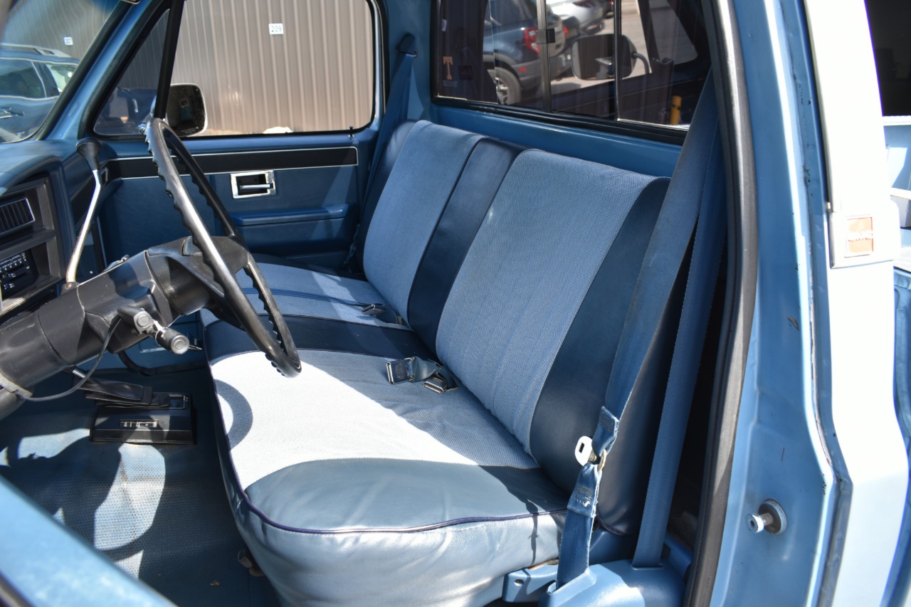 1987 GMC K10 High Sierra