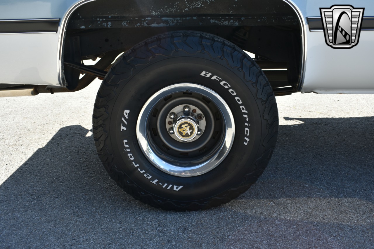 1987 GMC K10 High Sierra