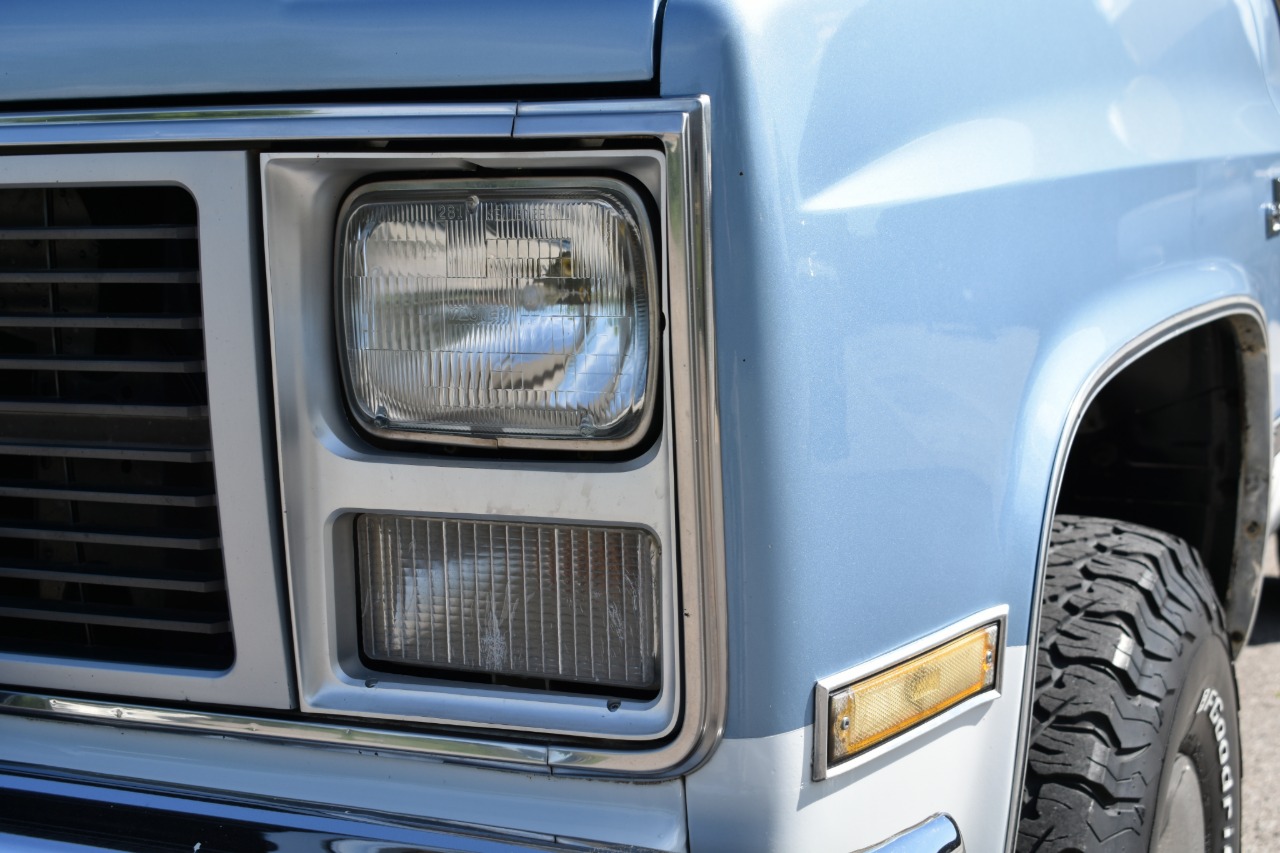 1987 GMC K10 High Sierra