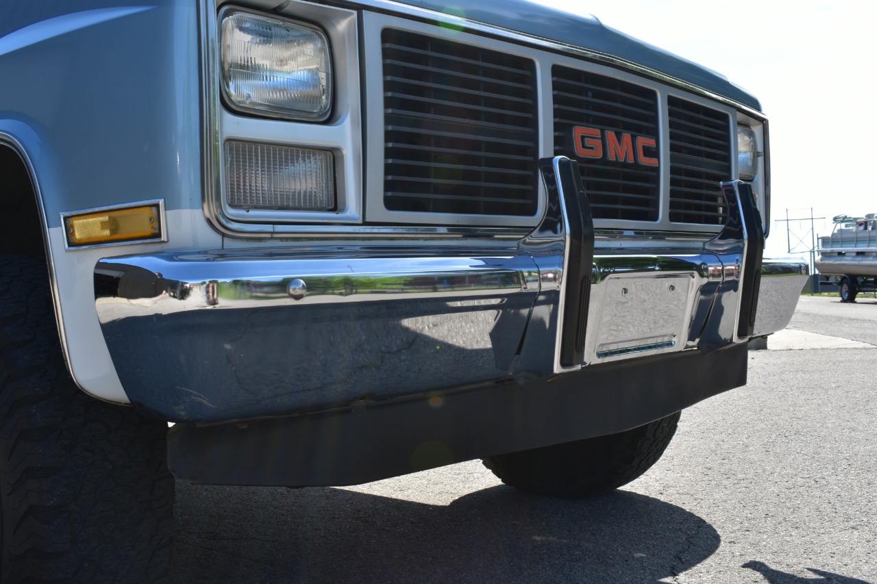 1987 GMC K10 High Sierra