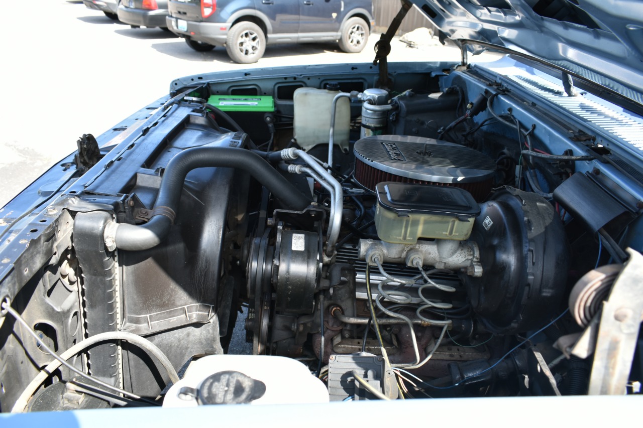 1987 GMC K10 High Sierra