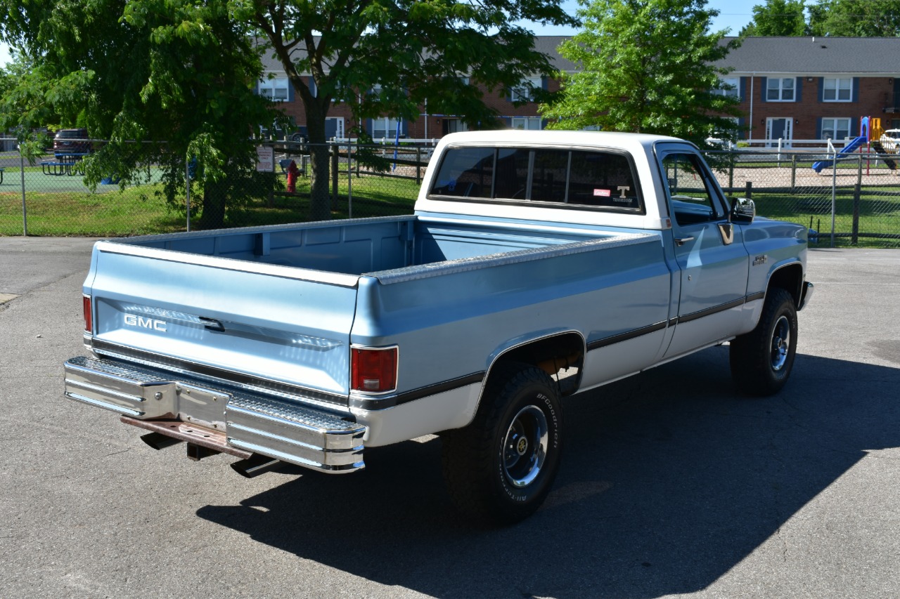 1987 GMC K10 High Sierra