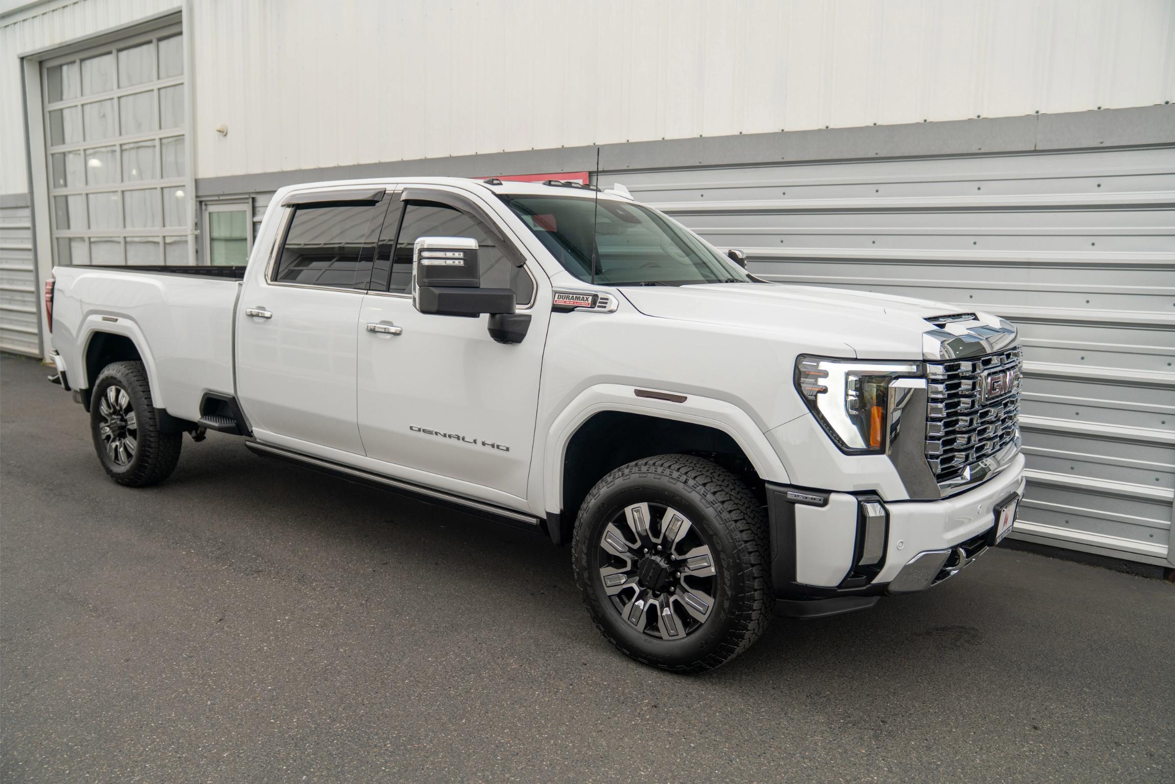 2024 GMC Sierra 3500HD Denali