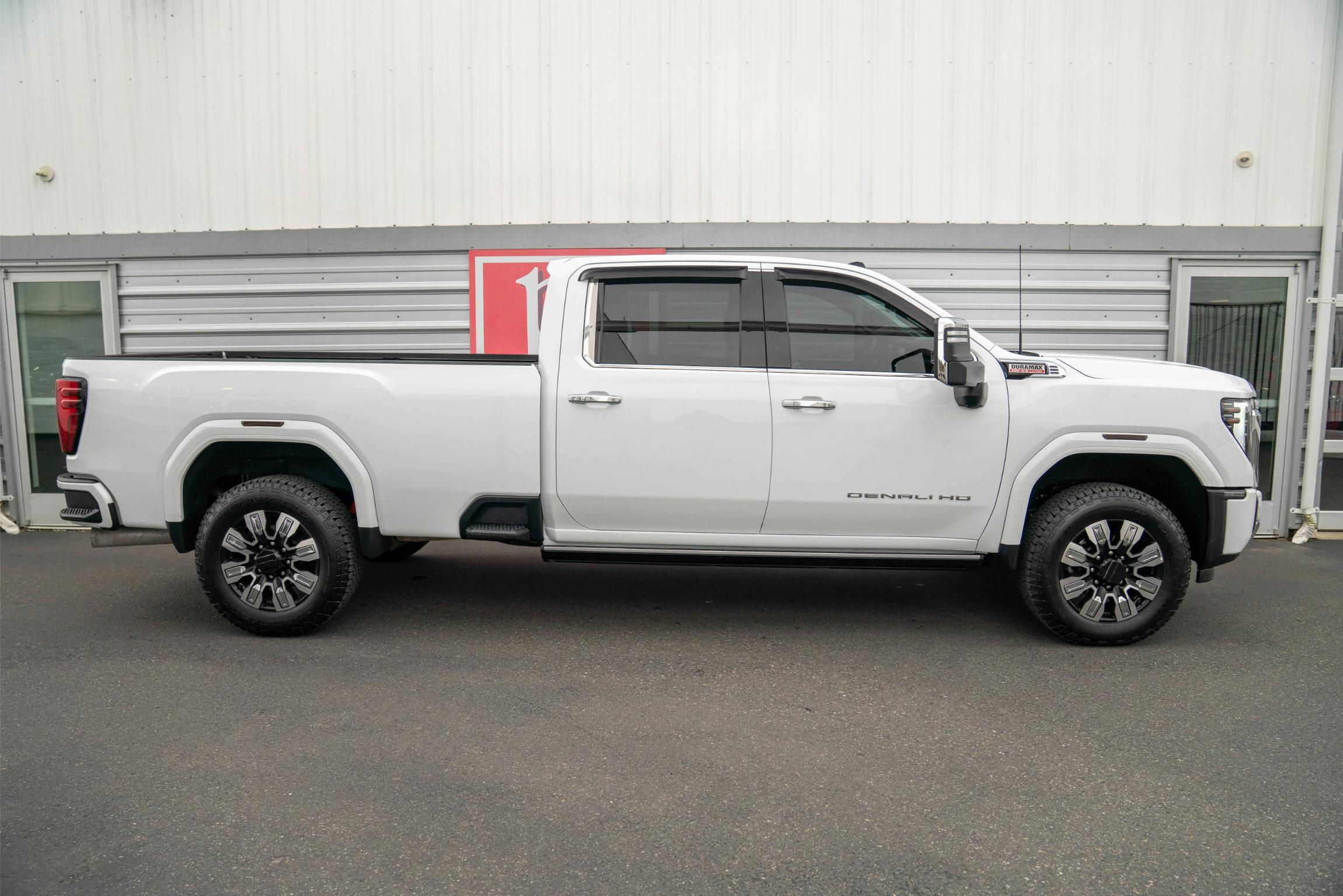 2024 GMC Sierra 3500HD Denali