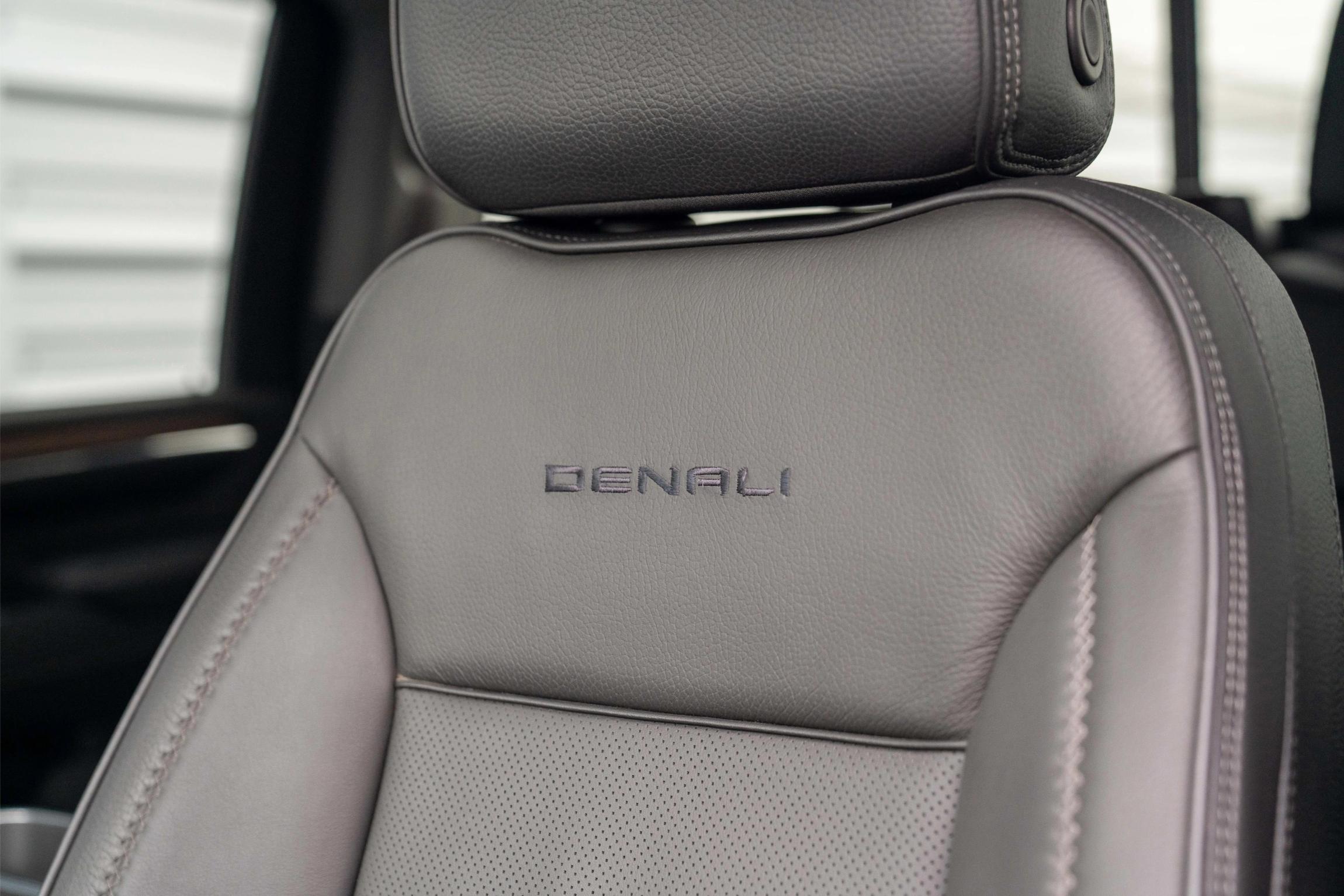 2024 GMC Sierra 3500HD Denali