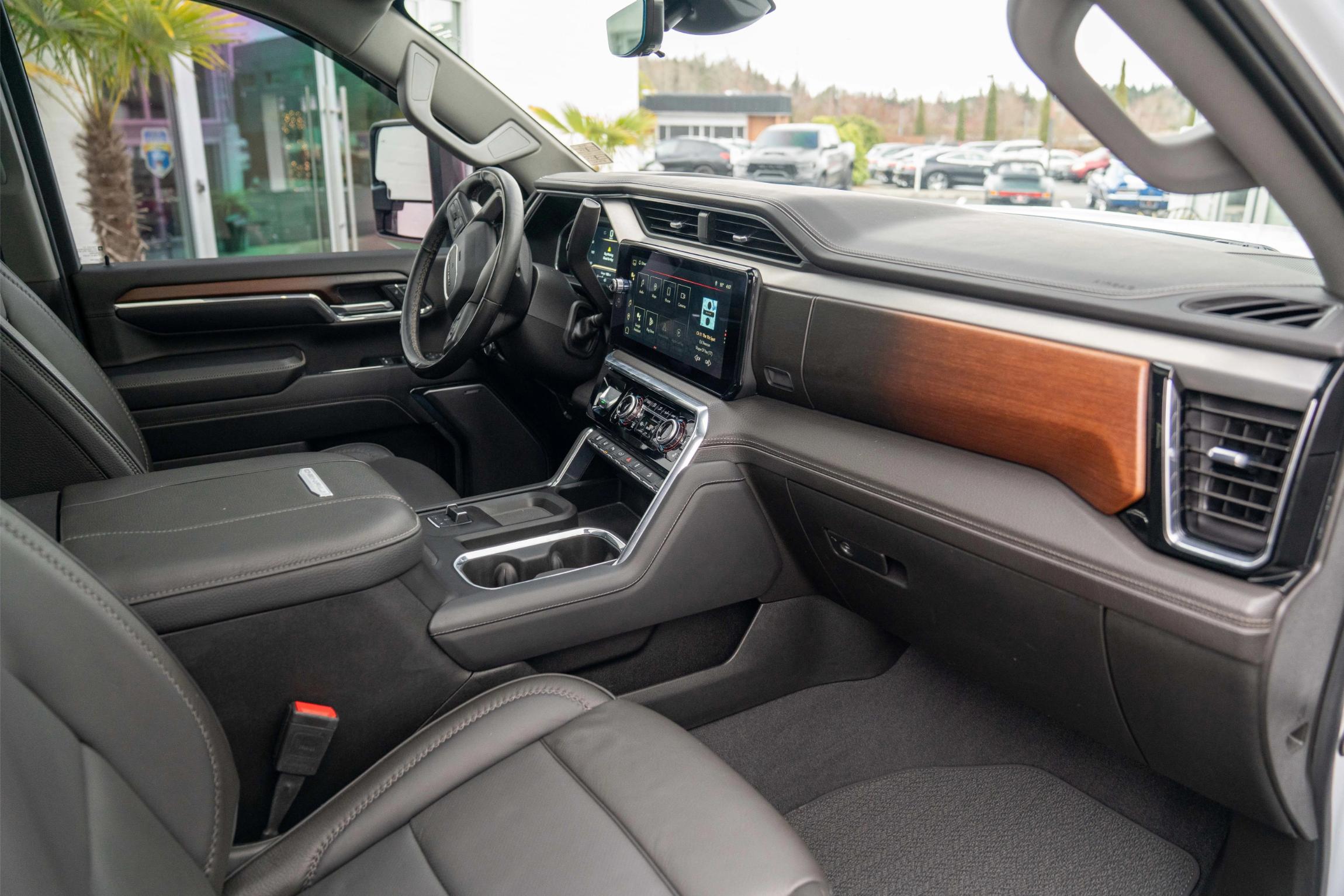 2024 GMC Sierra 3500HD Denali