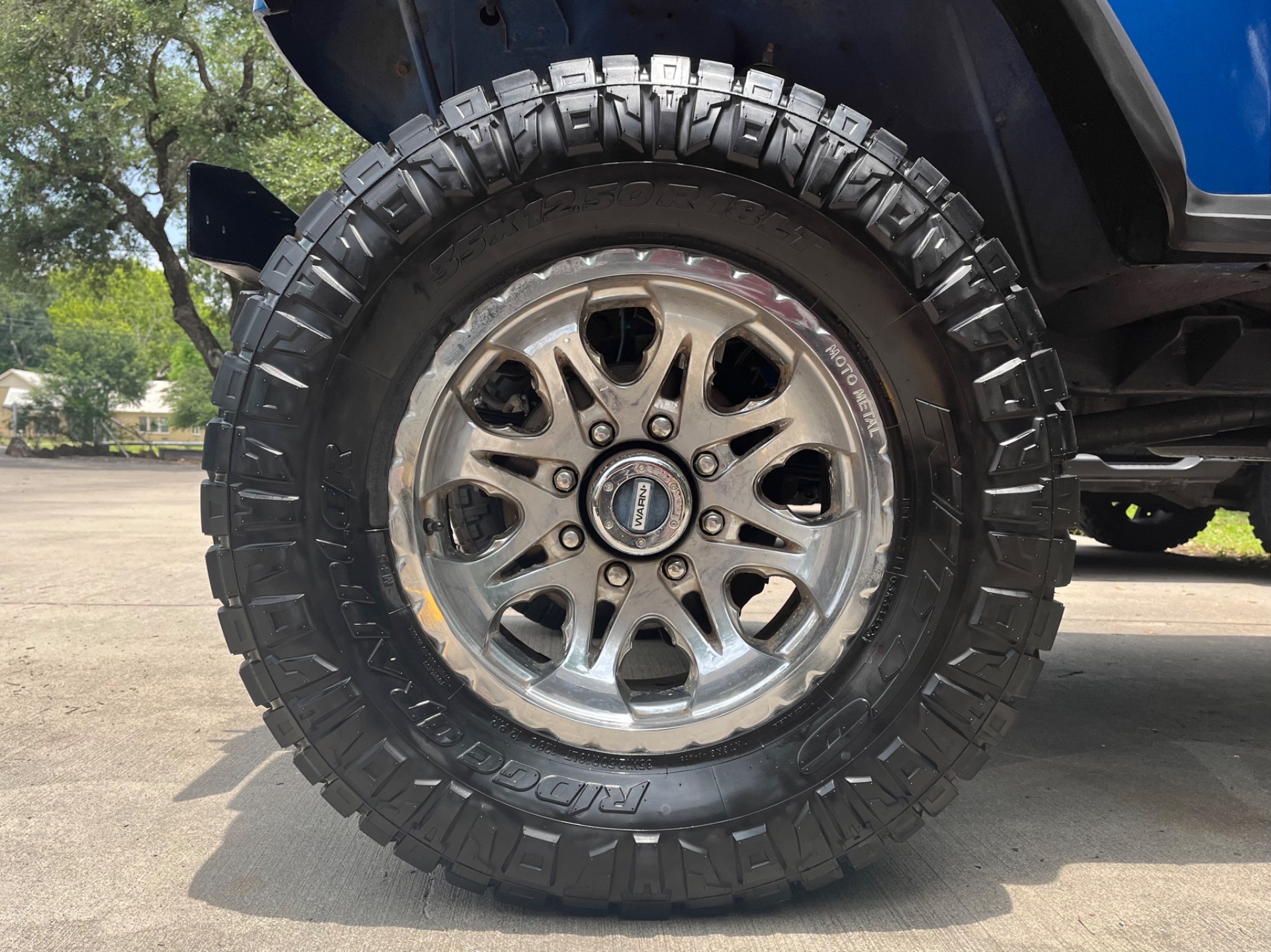 V8-Powered 1991 Jeep Wrangler YJ - 5