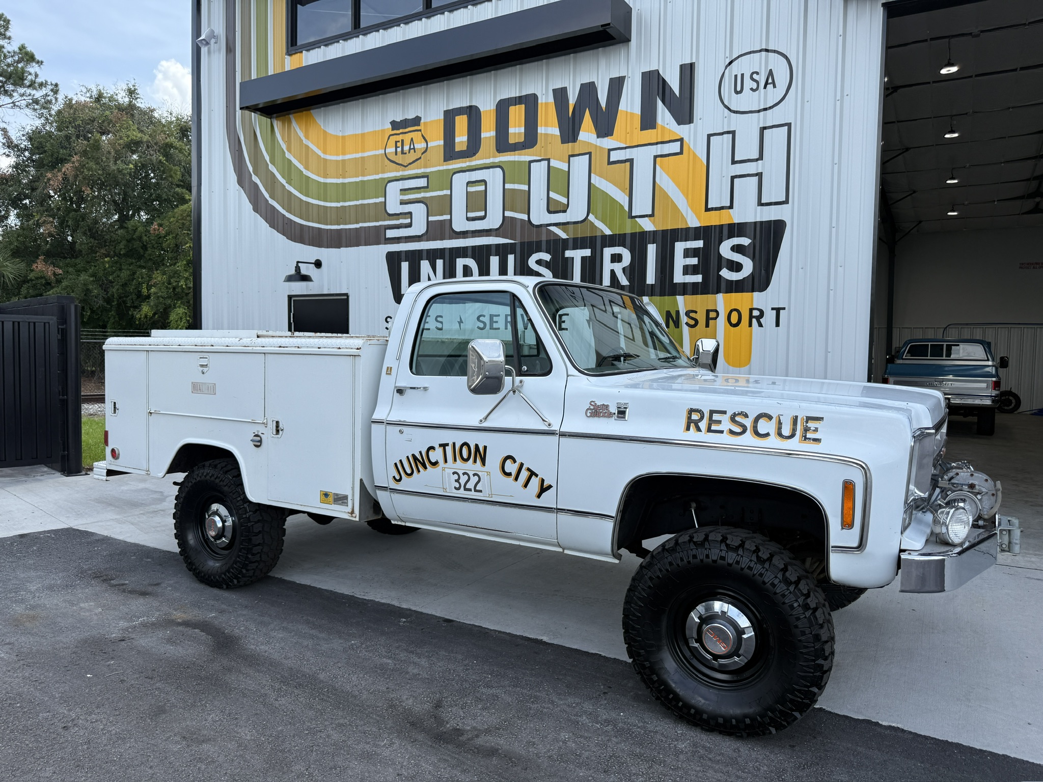 1975 GMC K25 Fire Service Truck - 2