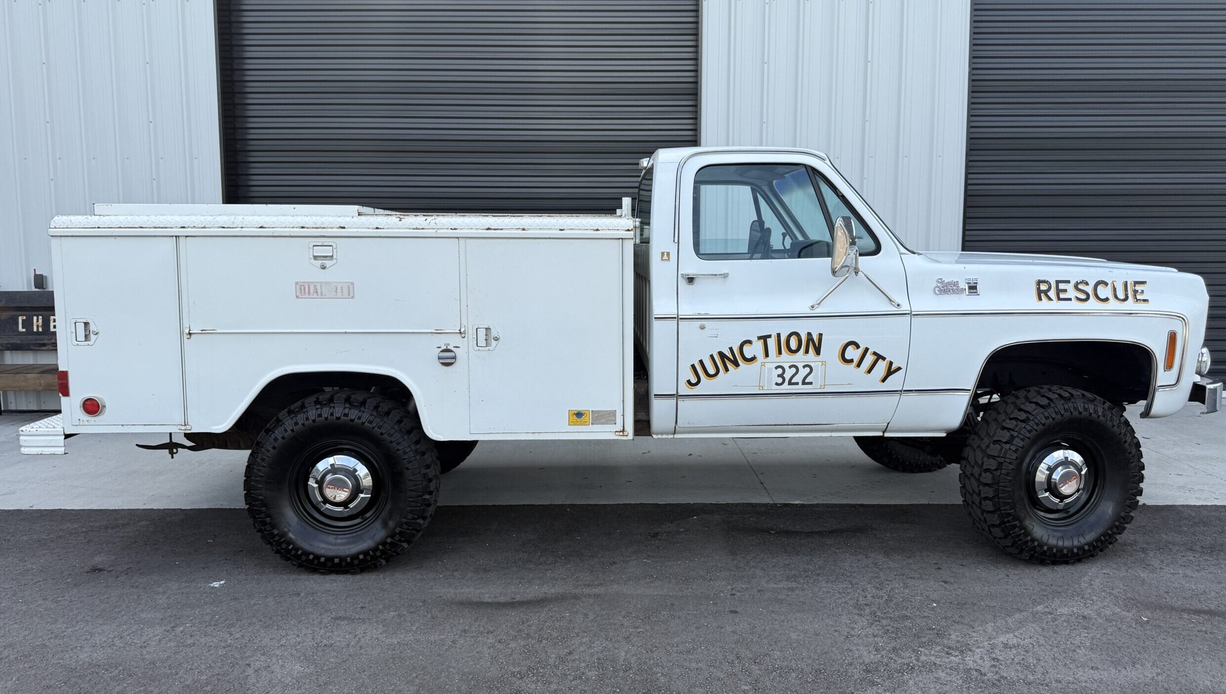 1975 GMC K25 Fire Service Truck