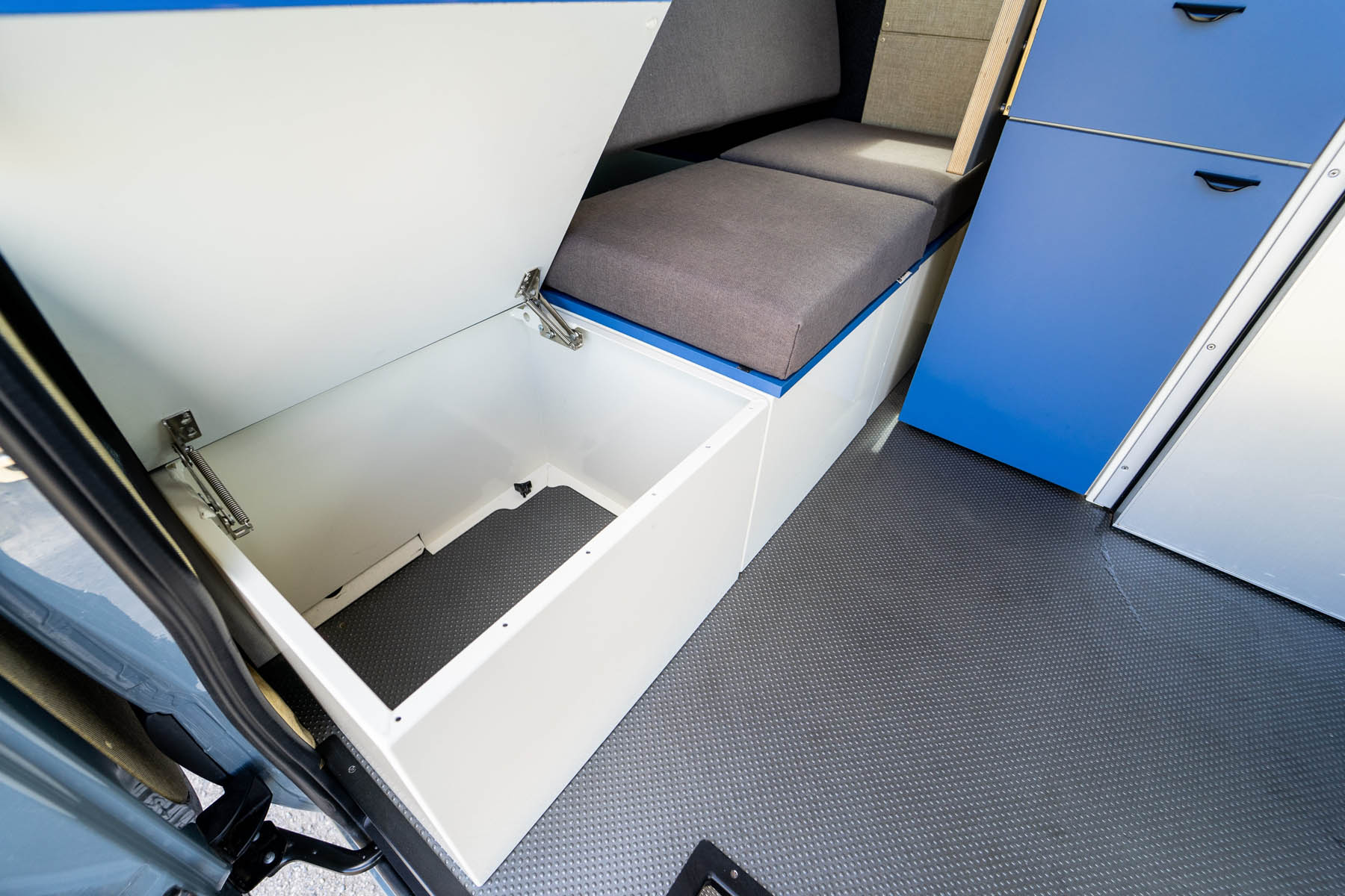 2020 Mercedes Sprinter 2500 Van Build