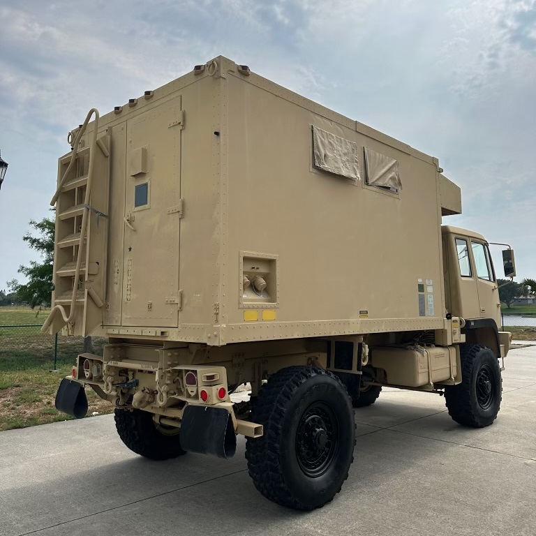 1998 Stewart & Stevenson LMTV M1079 - 4