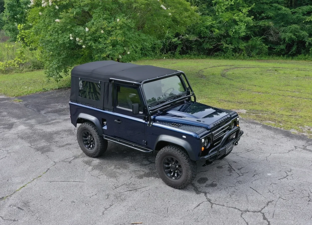  Land Rover Defender
