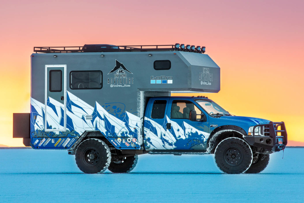 Sold: 2004 Museroamer Expedition Vehicle-1