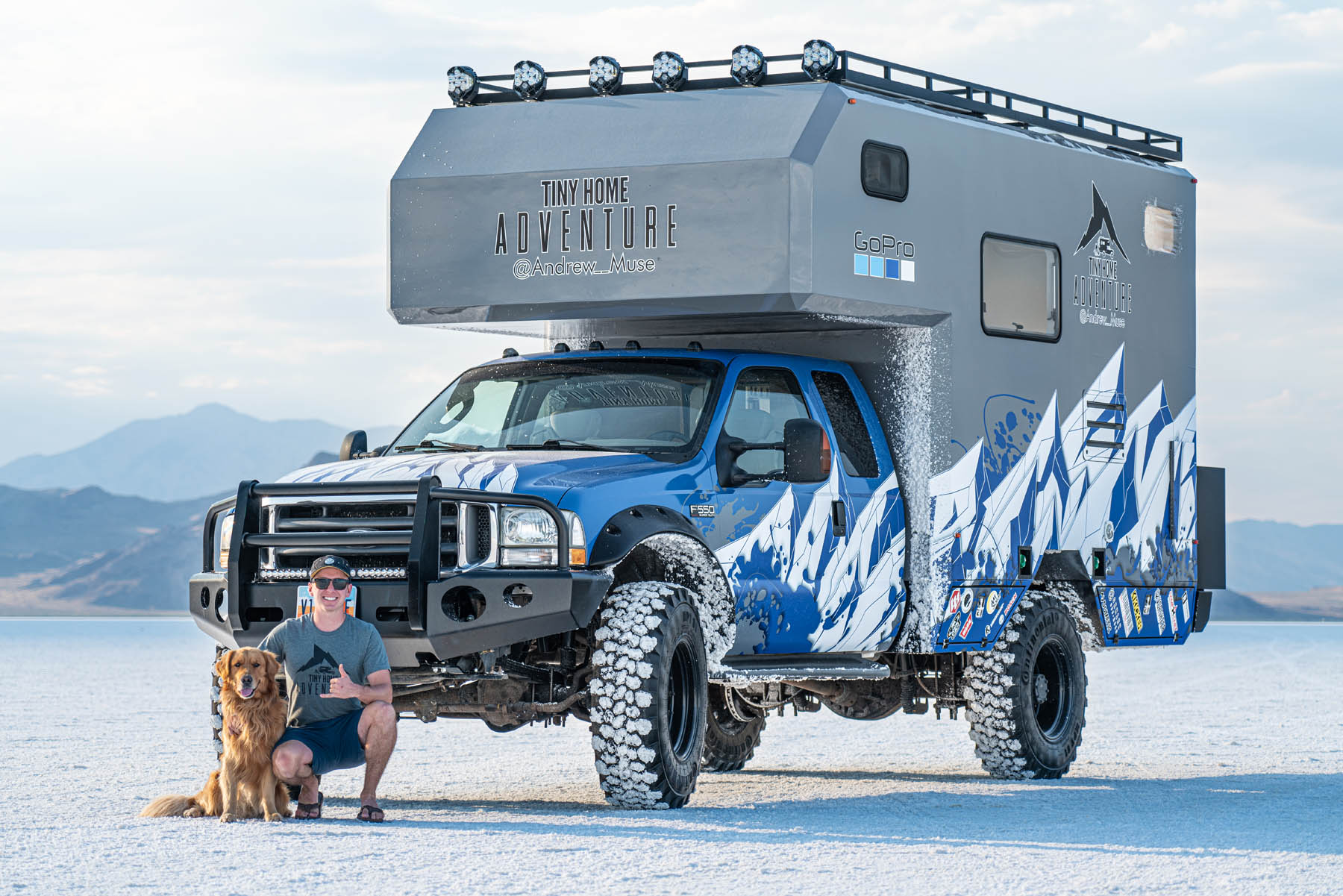 Sold: 2004 Museroamer Expedition Vehicle