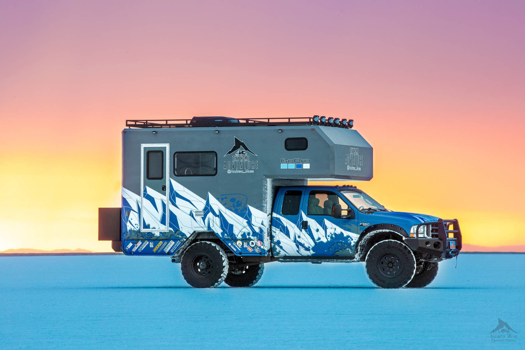 Sold: 2004 Museroamer Expedition Vehicle