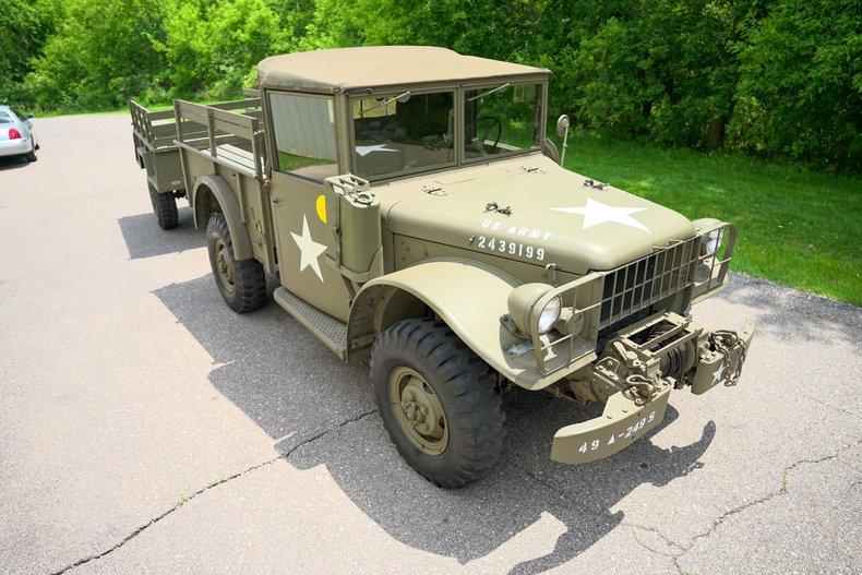 1953 Dodge M-37 + Trailer