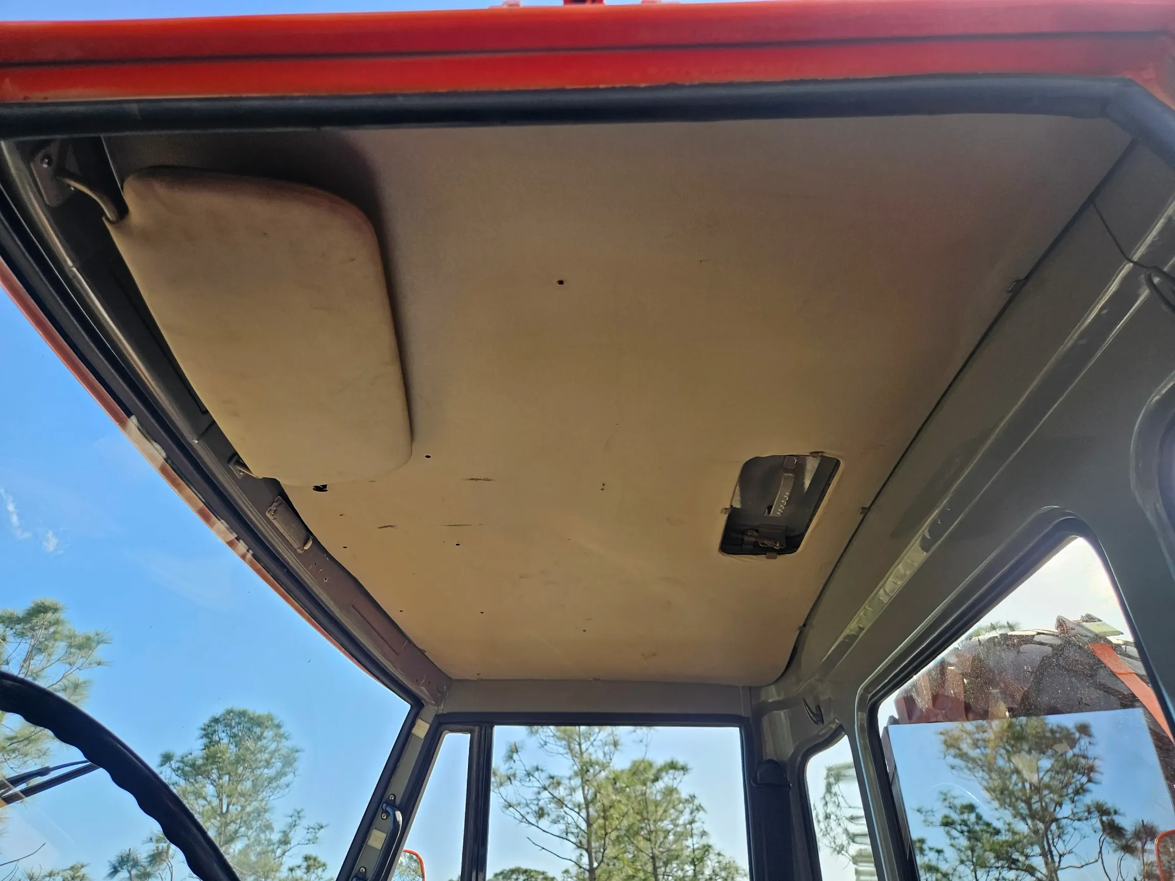 Sold: 1979 Mercedes-Benz Unimog 416