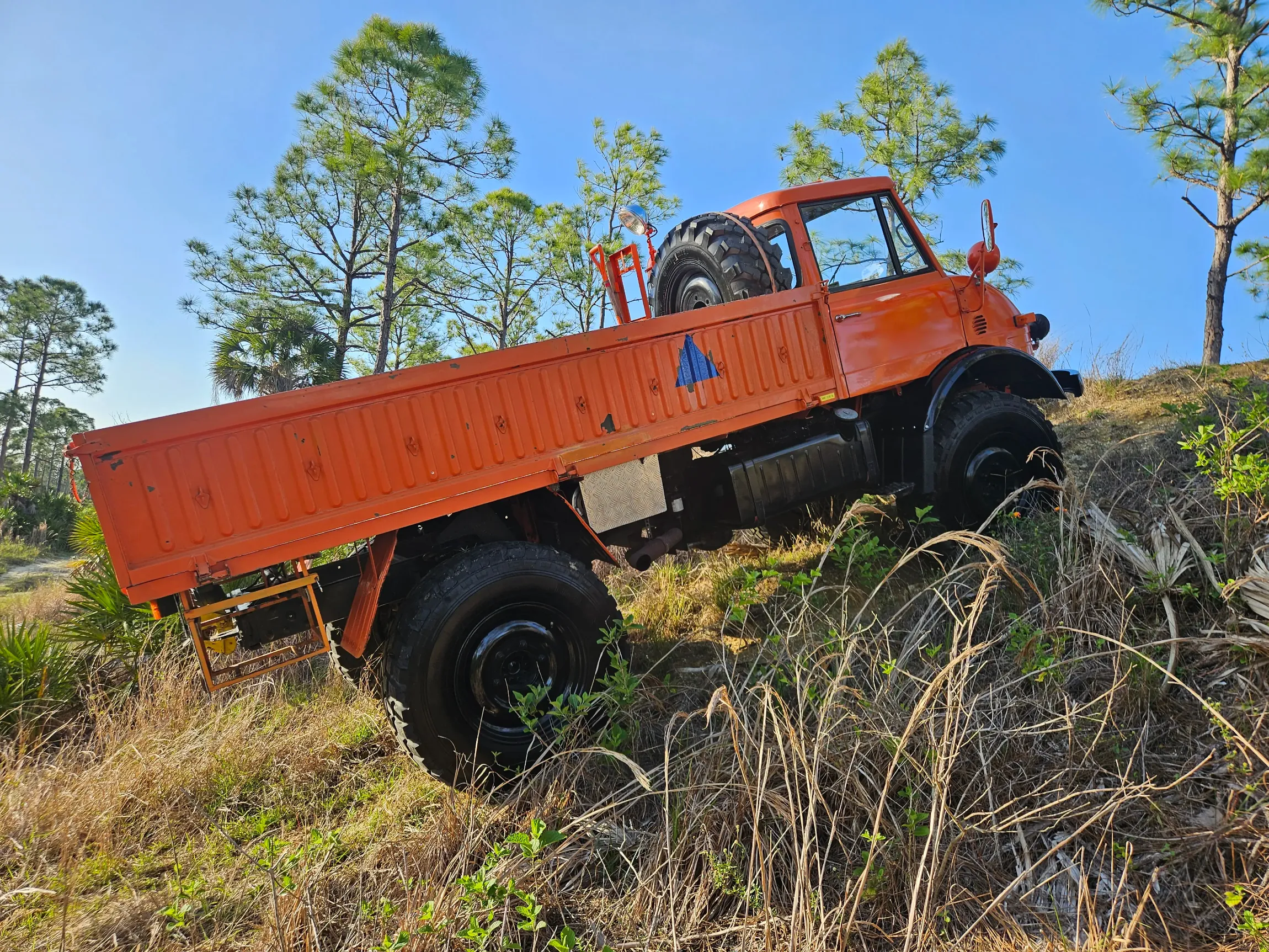 Sold: 1979 Mercedes-Benz Unimog 416