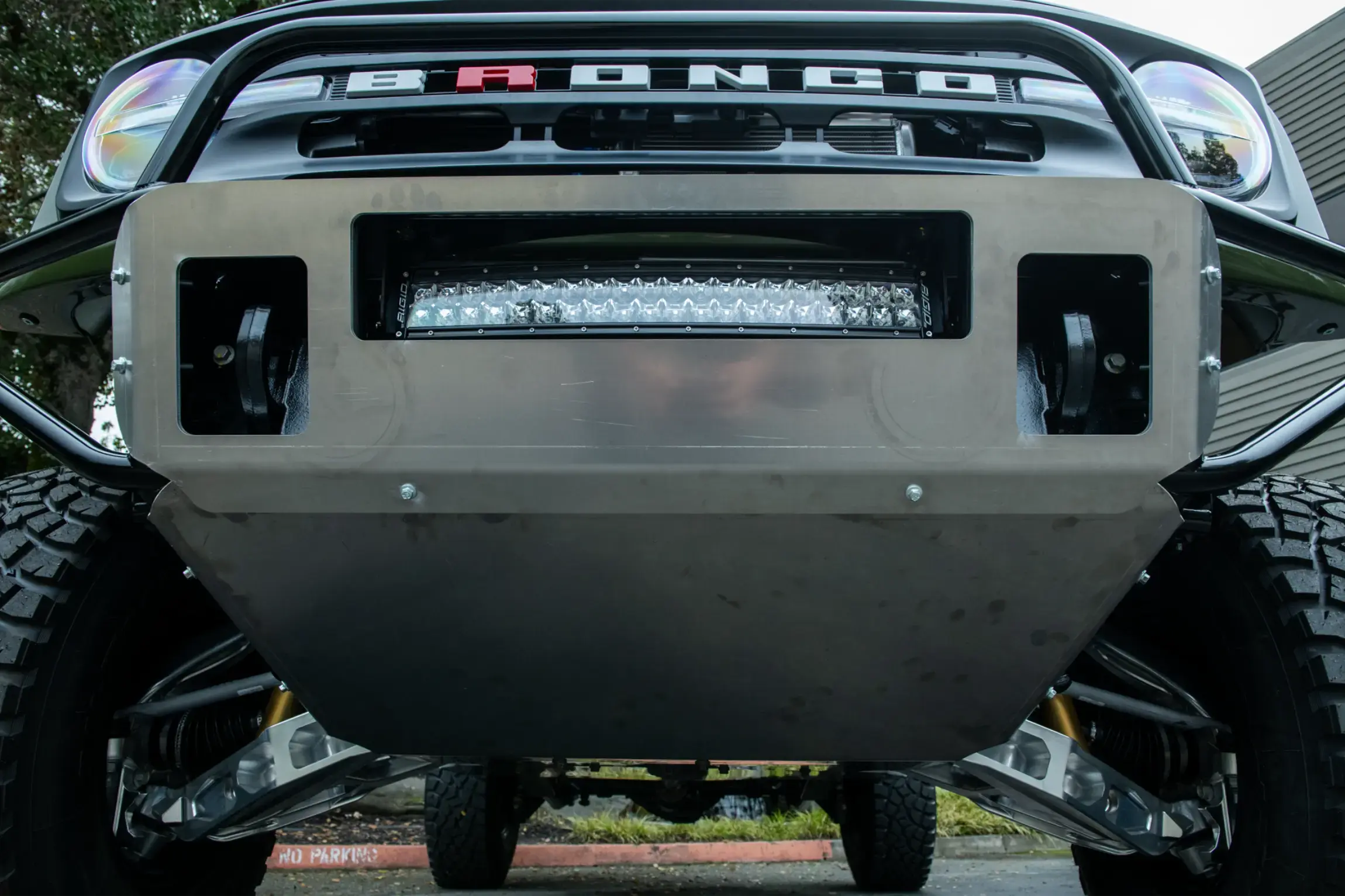2023 Ford Bronco DR "Desert Racer"