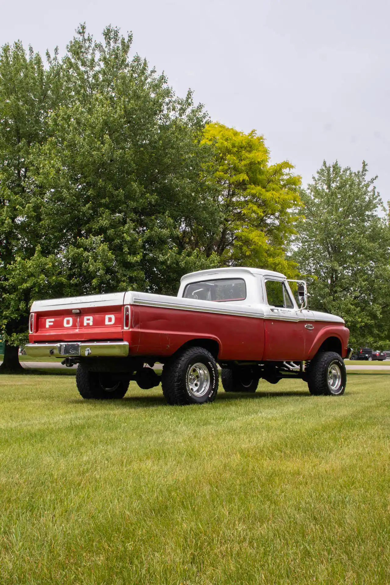1966 Ford F-100 Camper Special 4×4